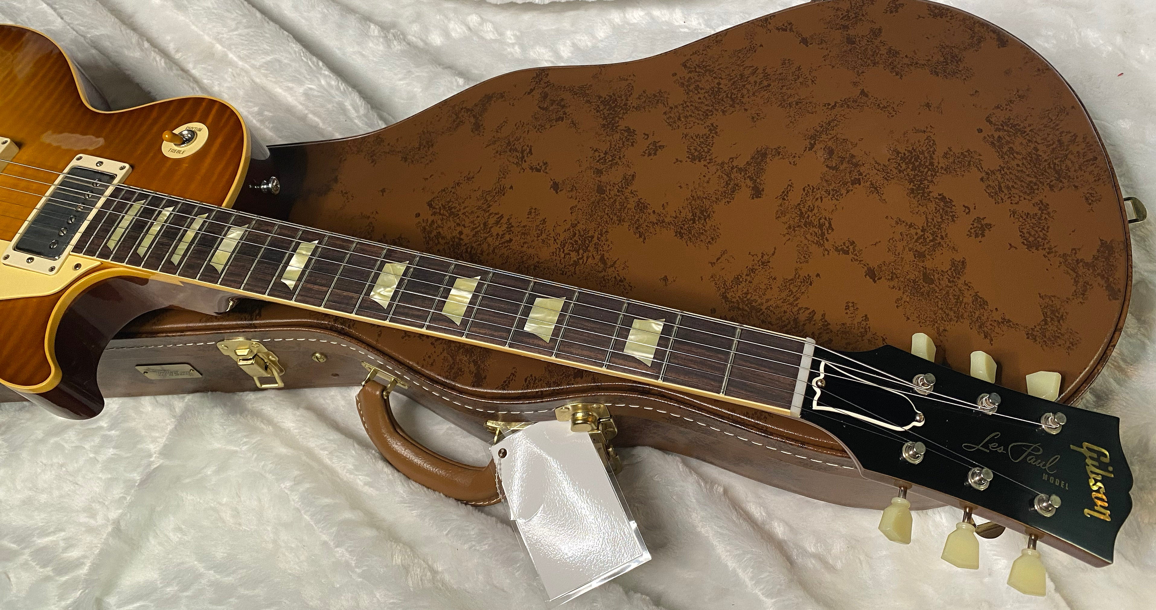 NEW ! Gibson Custom Shop 1959 Les Paul - Golden Poppy Burst - Authorized Dealer - Hand Picked Curly Maple Flame Top - MONSTER TOP VOS - 8.9 lbs - G06467