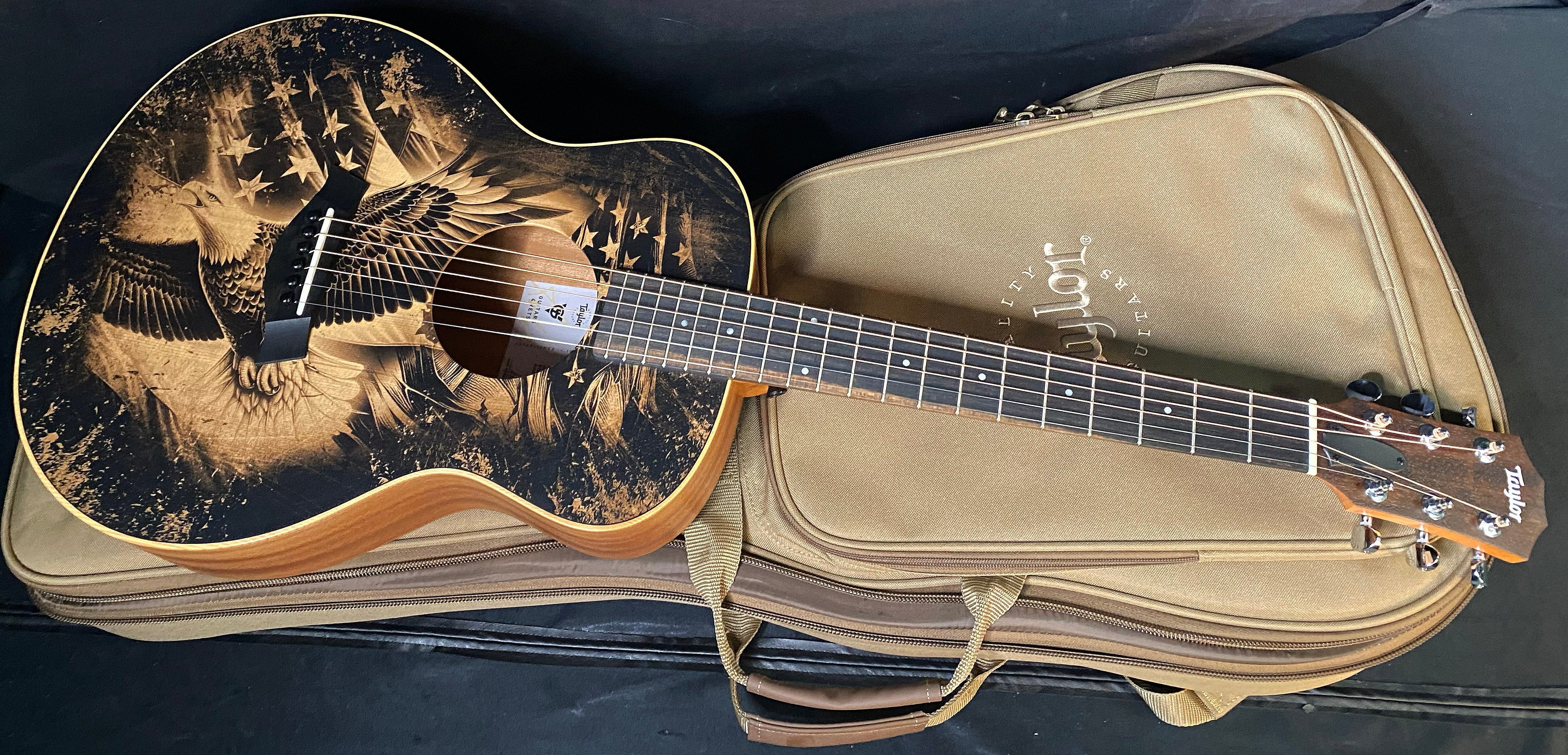 NEW Taylor Guitars 4 Vets GS Mini Americana Special Edition Acoustic Guitar - Custom Artwork - G05685
