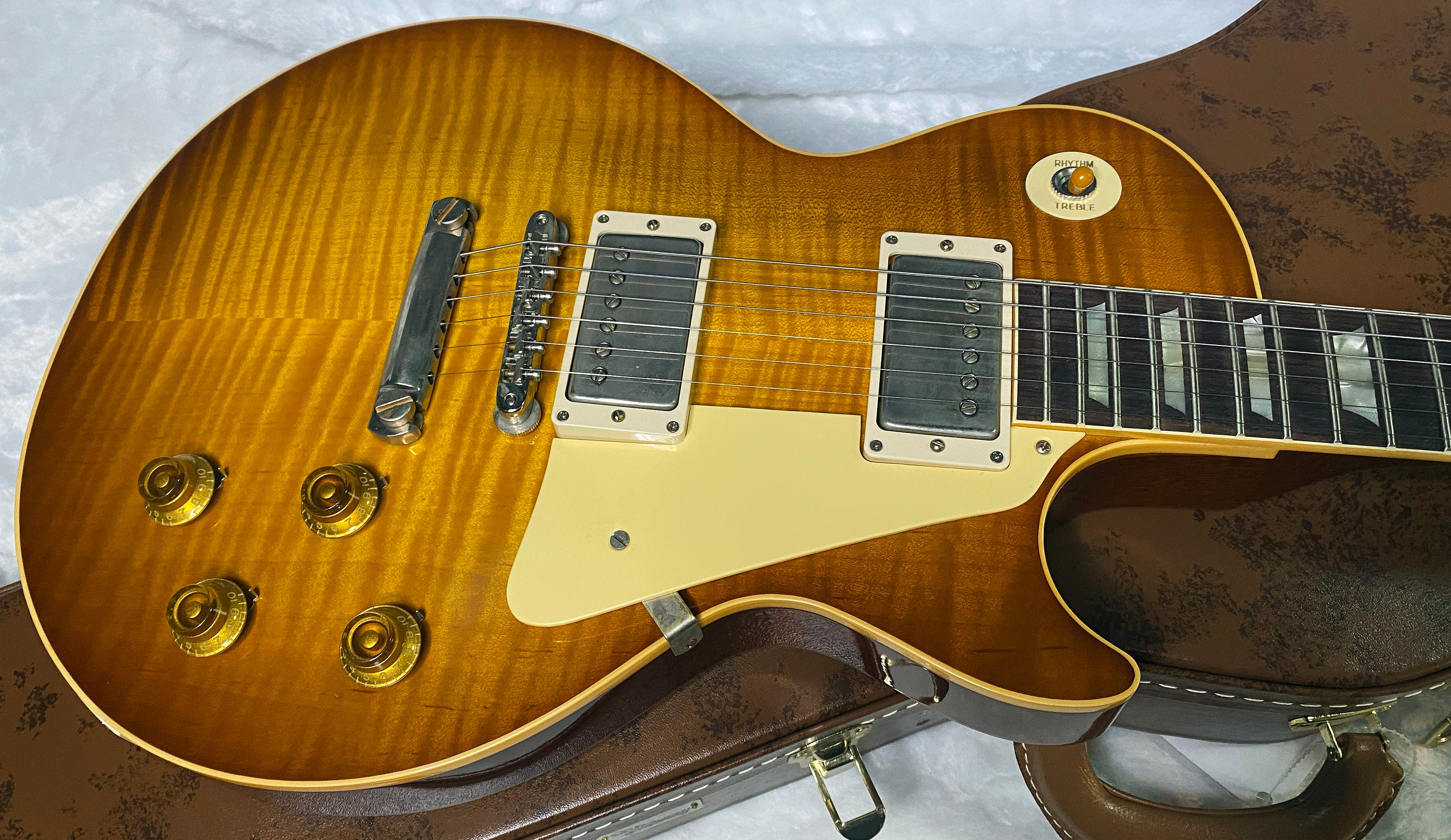 NEW ! Gibson Custom Shop 1959 Les Paul - Golden Poppy Burst - Authorized Dealer - Hand Picked KILLER Flame Top - MONSTER TOP VOS - 8.9 lbs - G06461