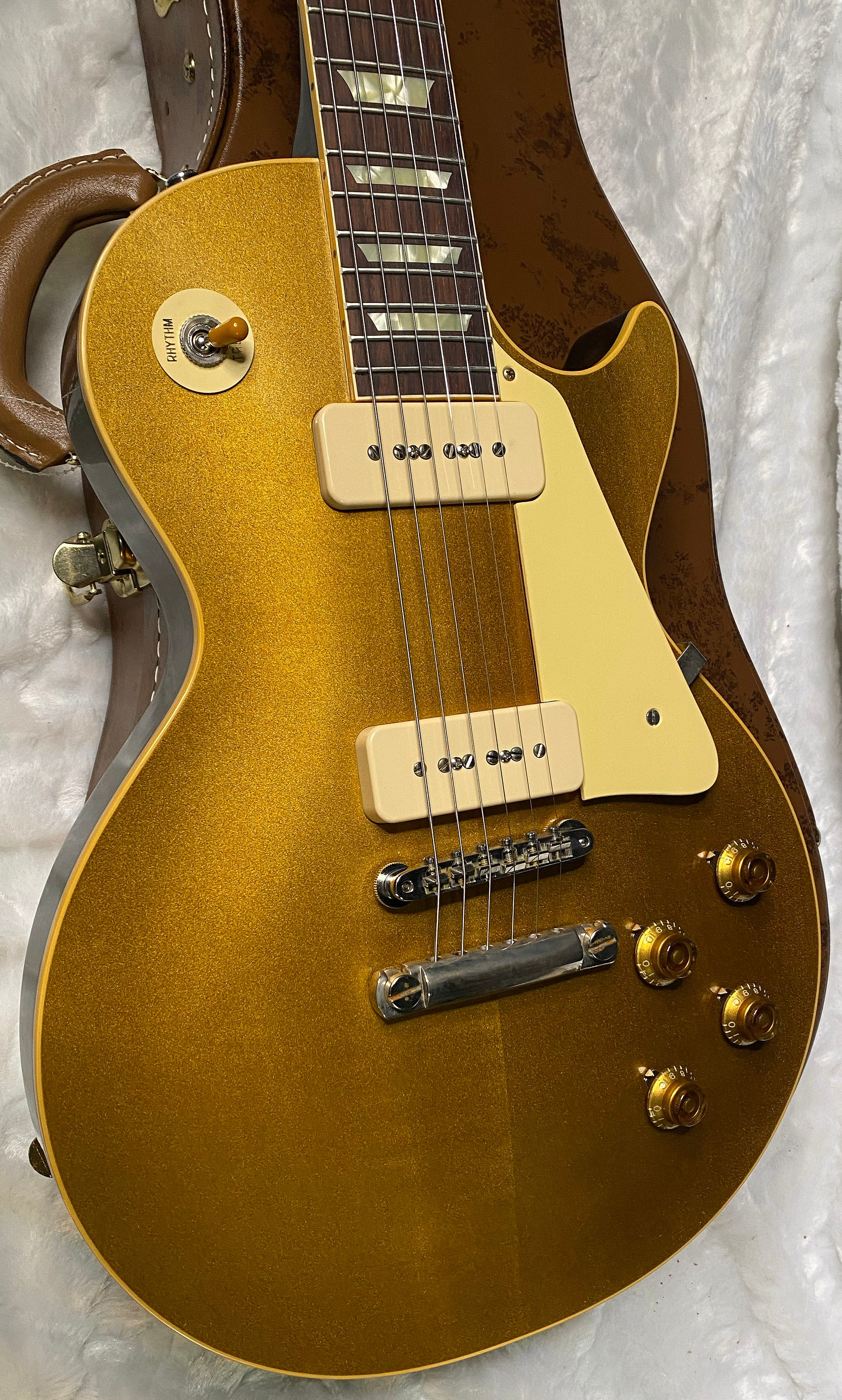 NEW! Gibson Custom Shop Dealer Select One OFF '56 Les Paul Transparent Gold VOS Finish Reissue - 8.5 lbs - Authorized Dealer - G06455