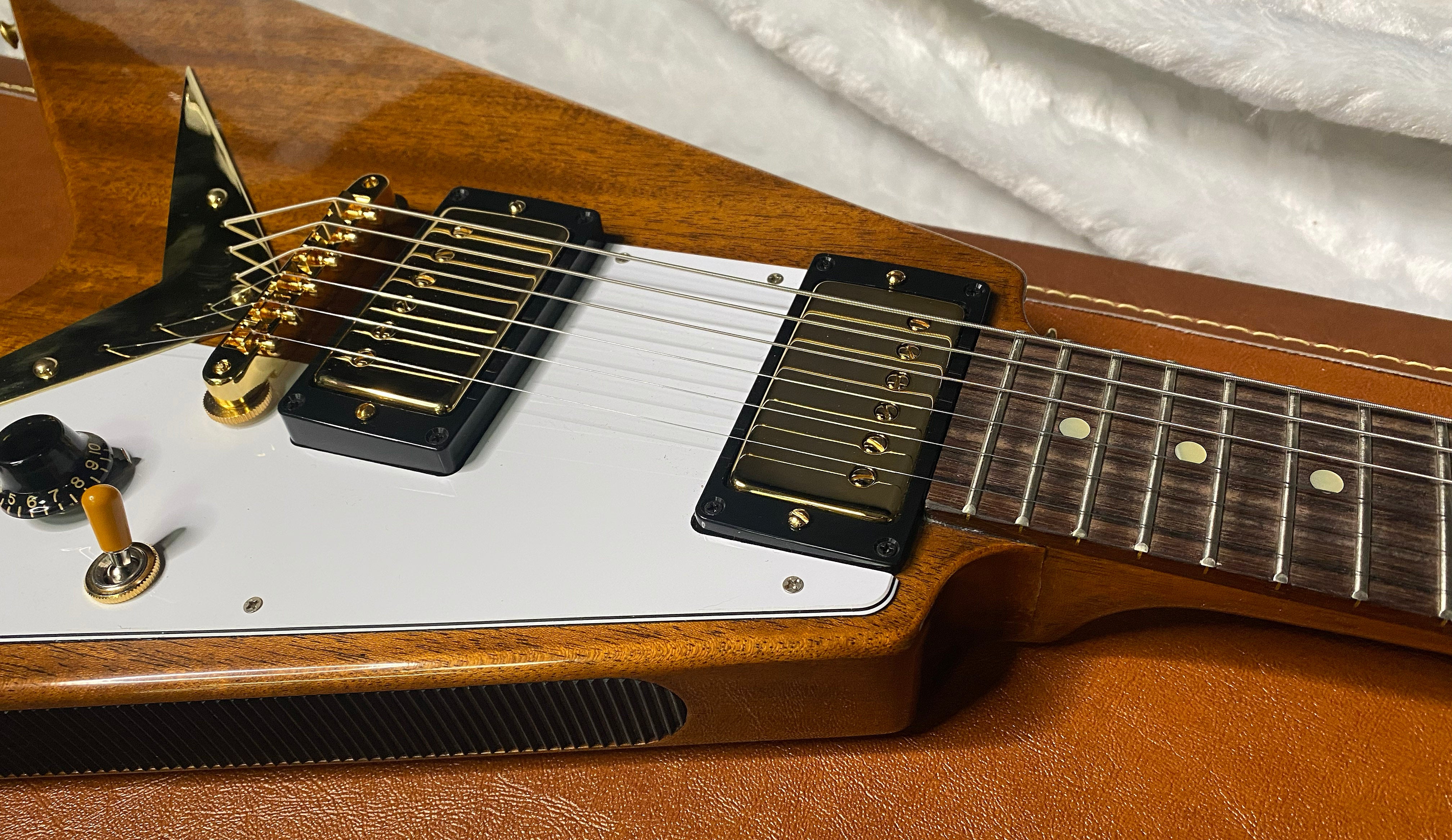 NEW! Gibson Custom 1958 Mahogany Flying V Reissue Electric Guitar - Antique Natural, VOS - WOW - Authorized Dealer - Only 6.9lbs! - G07132