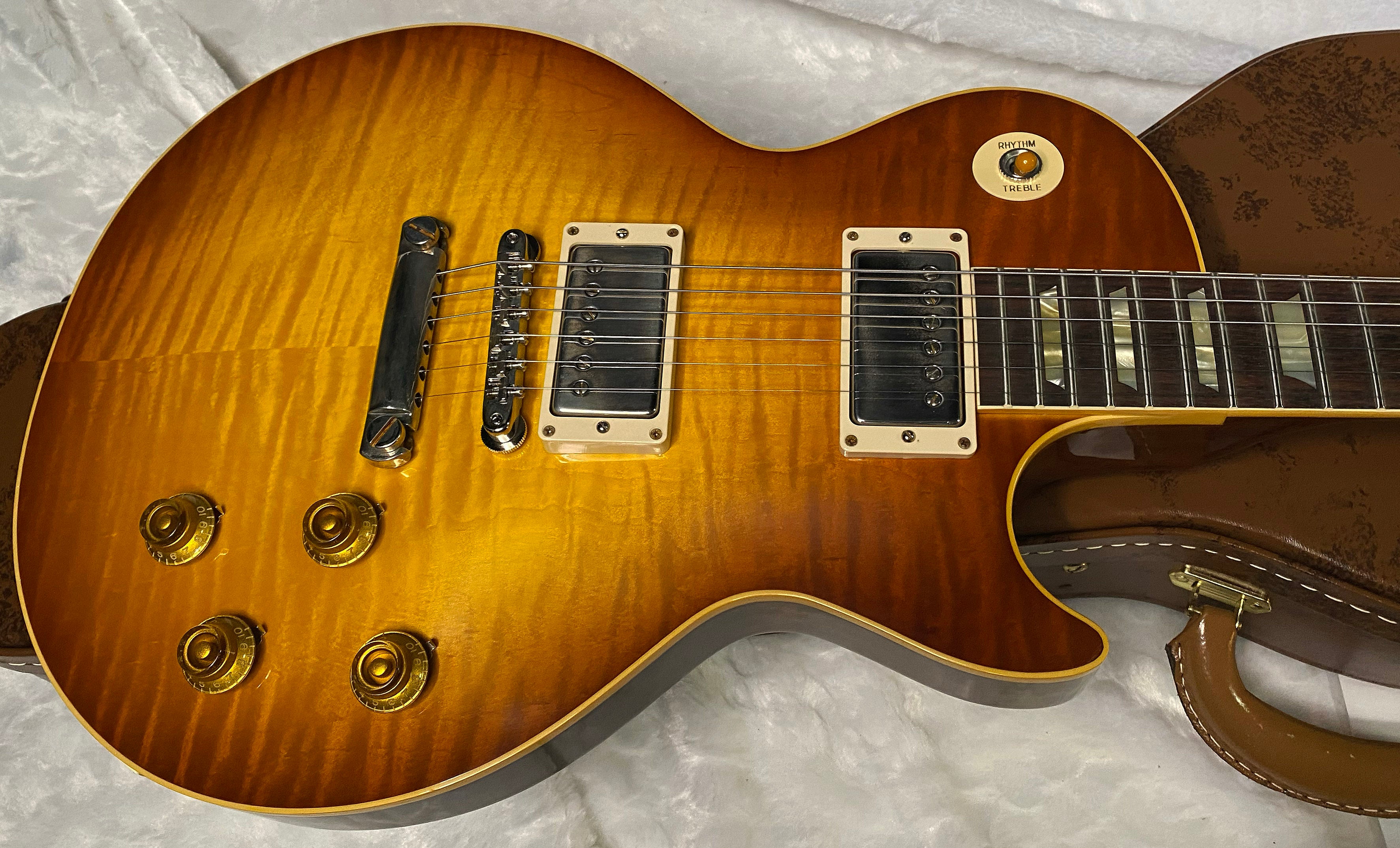 NEW ! Gibson Custom Shop 1959 Les Paul - Slow Iced Tea Fade - Authorized Dealer - Hand Picked Reverse Chevron Quilt / Flame Top - VOS - 8.7 lbs - G06431