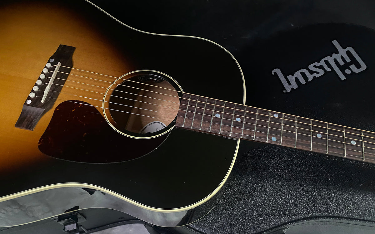 NEW! Gibson J-45 Standard Acoustic Electric Guitar - Baggs HiFi DNA System - Vintage Sunburst - Authorized Dealer - 4.5lbs - G07859