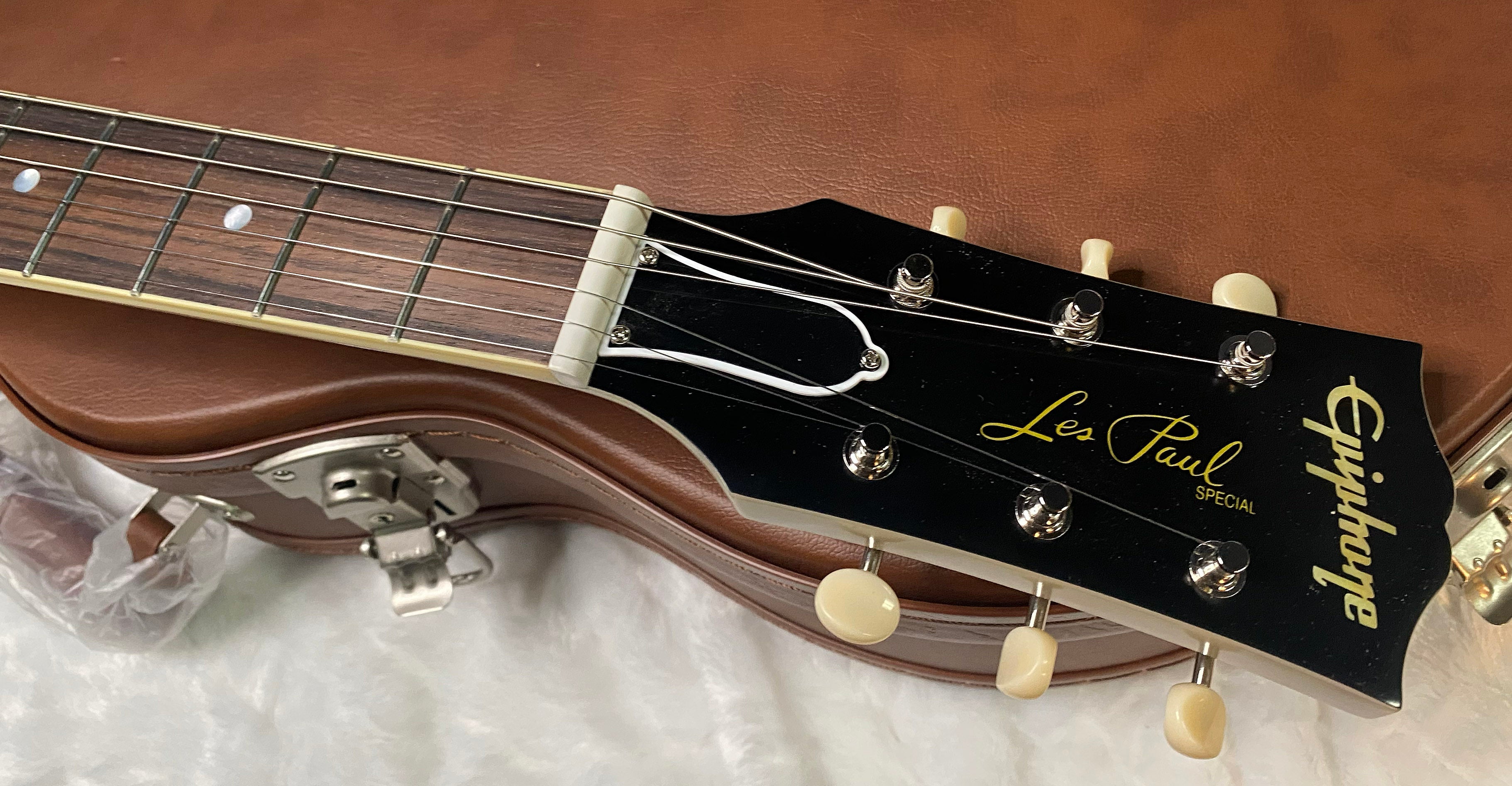 NEW Epiphone Inspired by Gibson 1960 Les Paul Special Double Cut Reissue Electric Guitar - TV White- 7.2lbs - Authorized Dealer - G07145