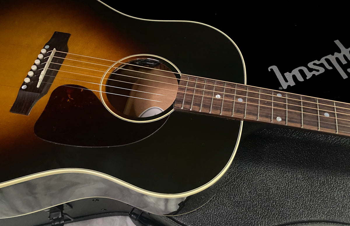 NEW! Gibson J-45 Standard Acoustic Electric Guitar - Baggs HiFi DNA System - Vintage Sunburst - Authorized Dealer - 4.5lbs - G07861