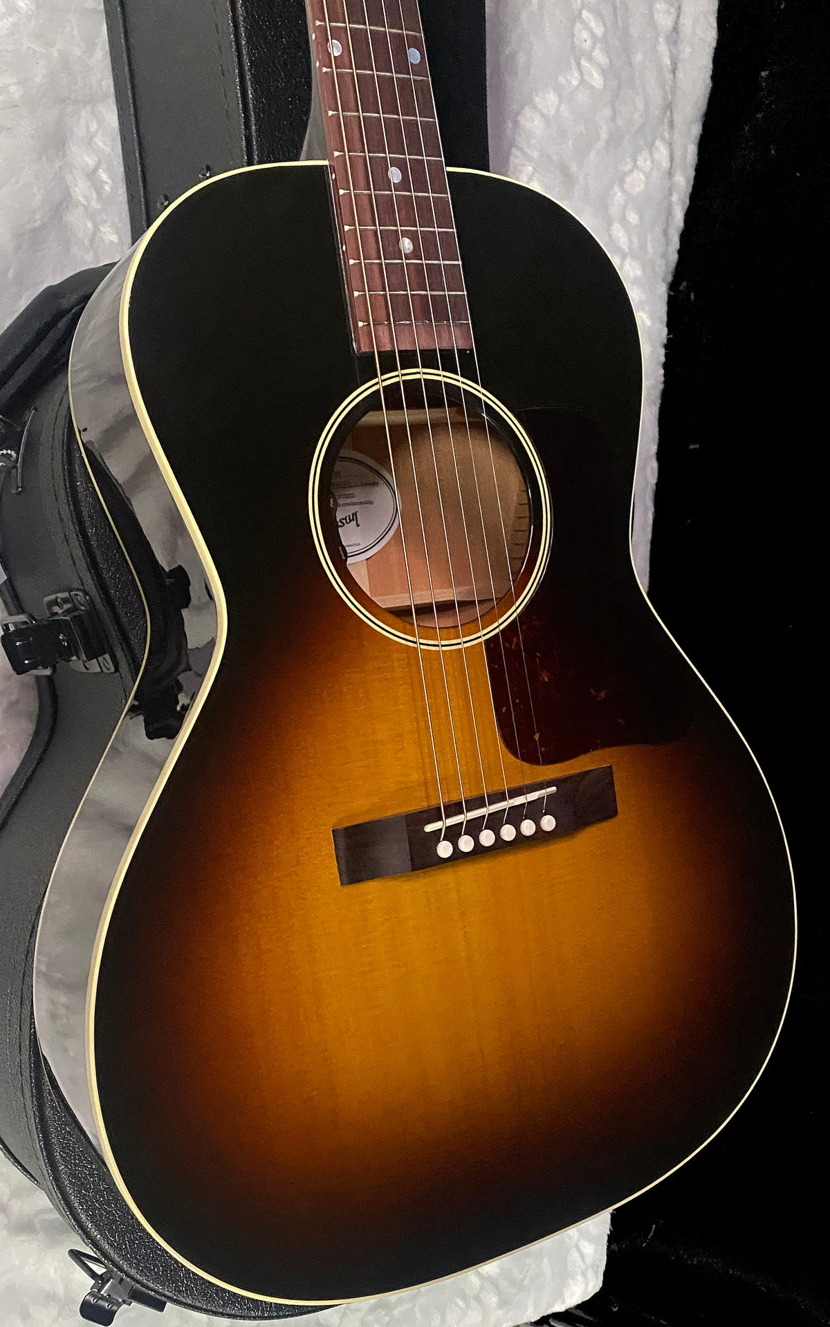 NEW ! Gibson L-00 Standard - Baggs HiFi DNA System - Vintage Sunburst - Authorized Dealer - In-Stock! Only 3.9 lbs! - G07860