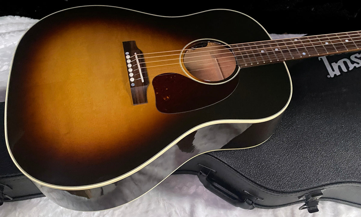 NEW! Gibson J-45 Standard Acoustic Electric Guitar - Baggs HiFi DNA System - Vintage Sunburst - Authorized Dealer - 4.6lbs - G07864