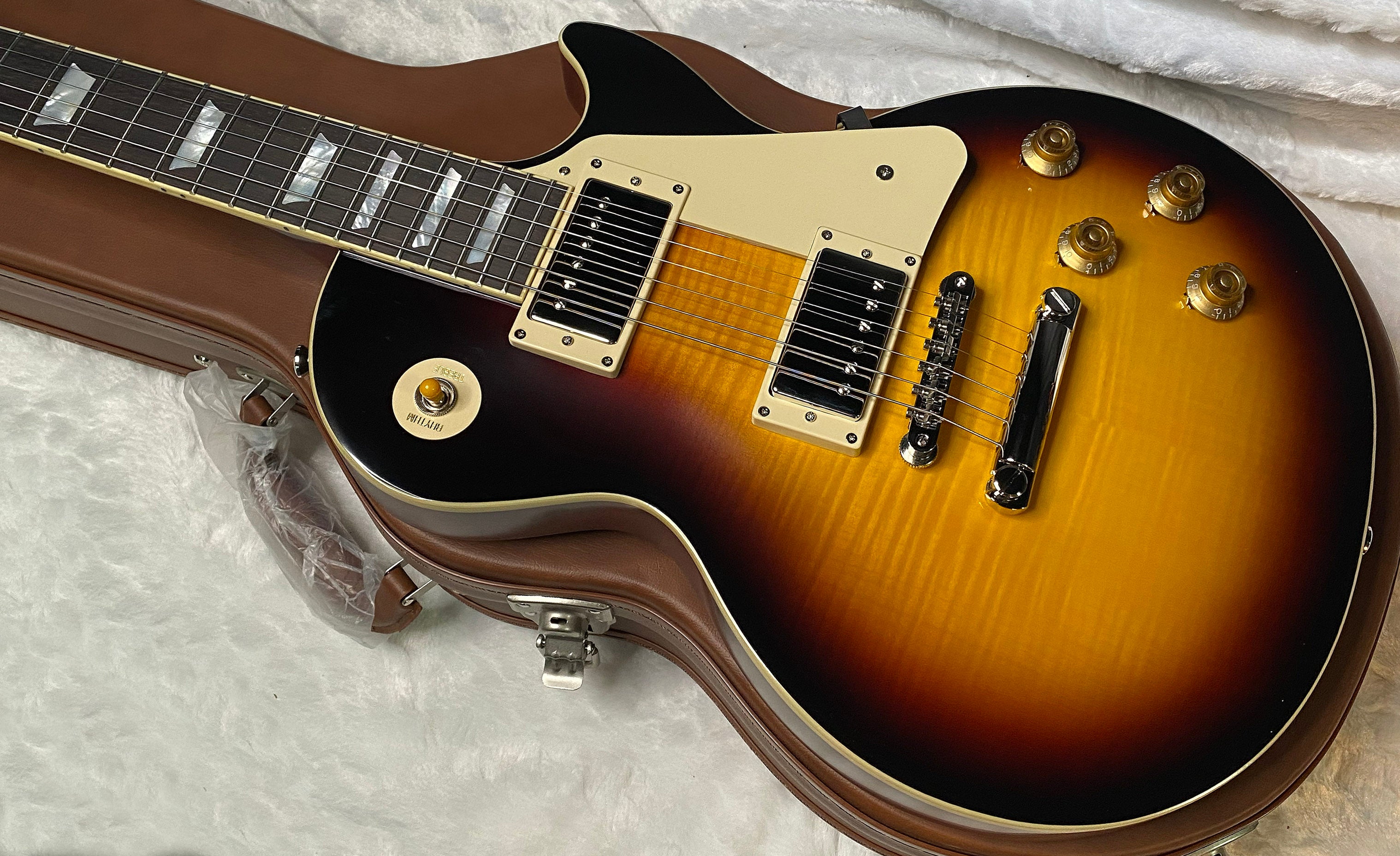 NEW ! Epiphone 1959 Les Paul Standard Reissue Electric Guitar - Dark Burst - Flame Top - 10.1 lbs - Authorized Dealer - G07146