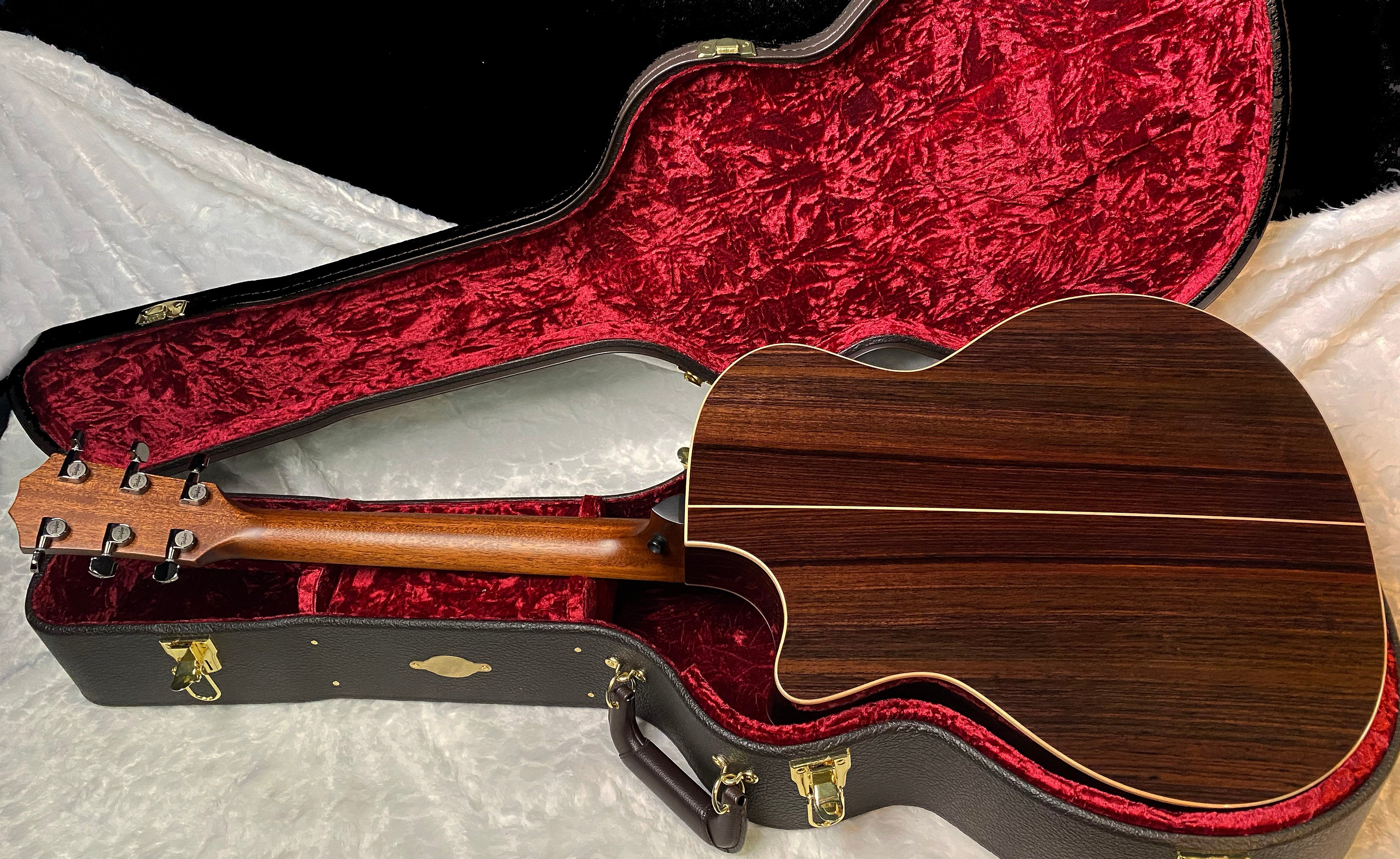 NEW ! Taylor 814ce Acoustic-Electric Guitar - Natural Gloss - 4.5lbs - Authorized Dealer - G07142