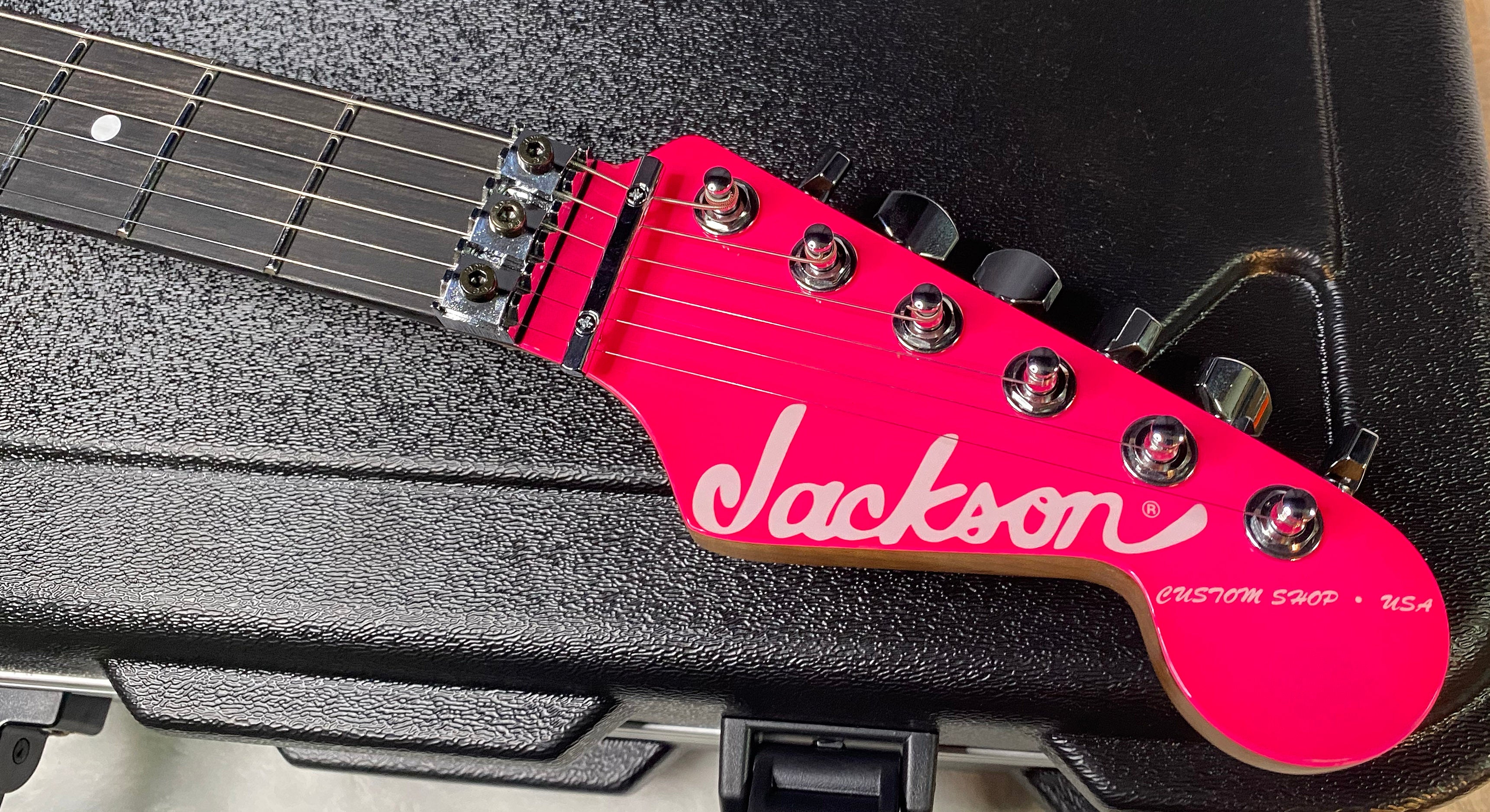 NEW ! Jackson Custom Shop Dinky HSH - Roasted Maple Neck & Ebony Fretboard - DK - Neon Pink - Authorized Dealer - 8.1 lbs - G07143
