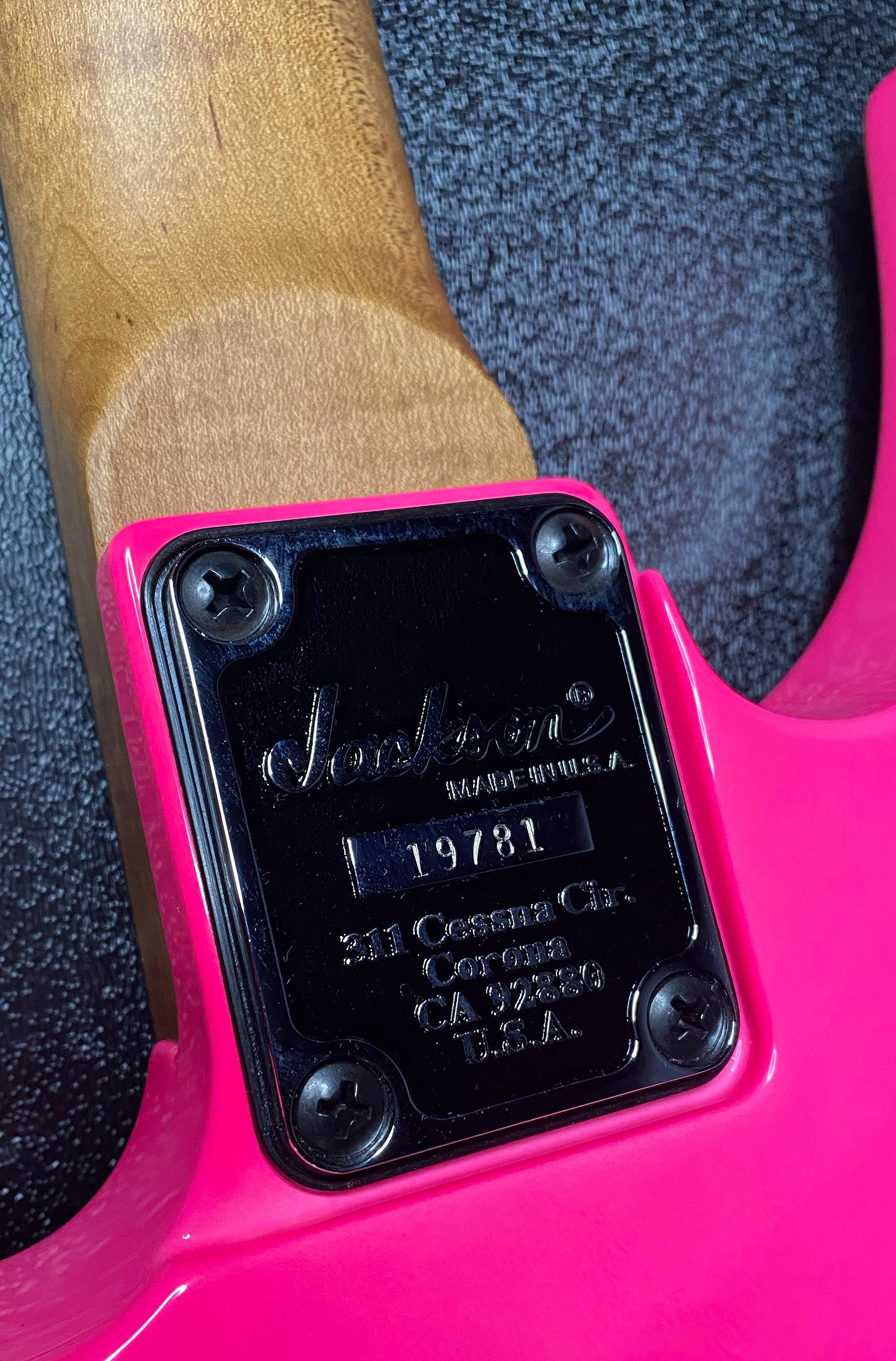 NEW ! Jackson Custom Shop Dinky HSH - Roasted Maple Neck & Ebony Fretboard - DK - Neon Pink - Authorized Dealer - 8.1 lbs - G07143