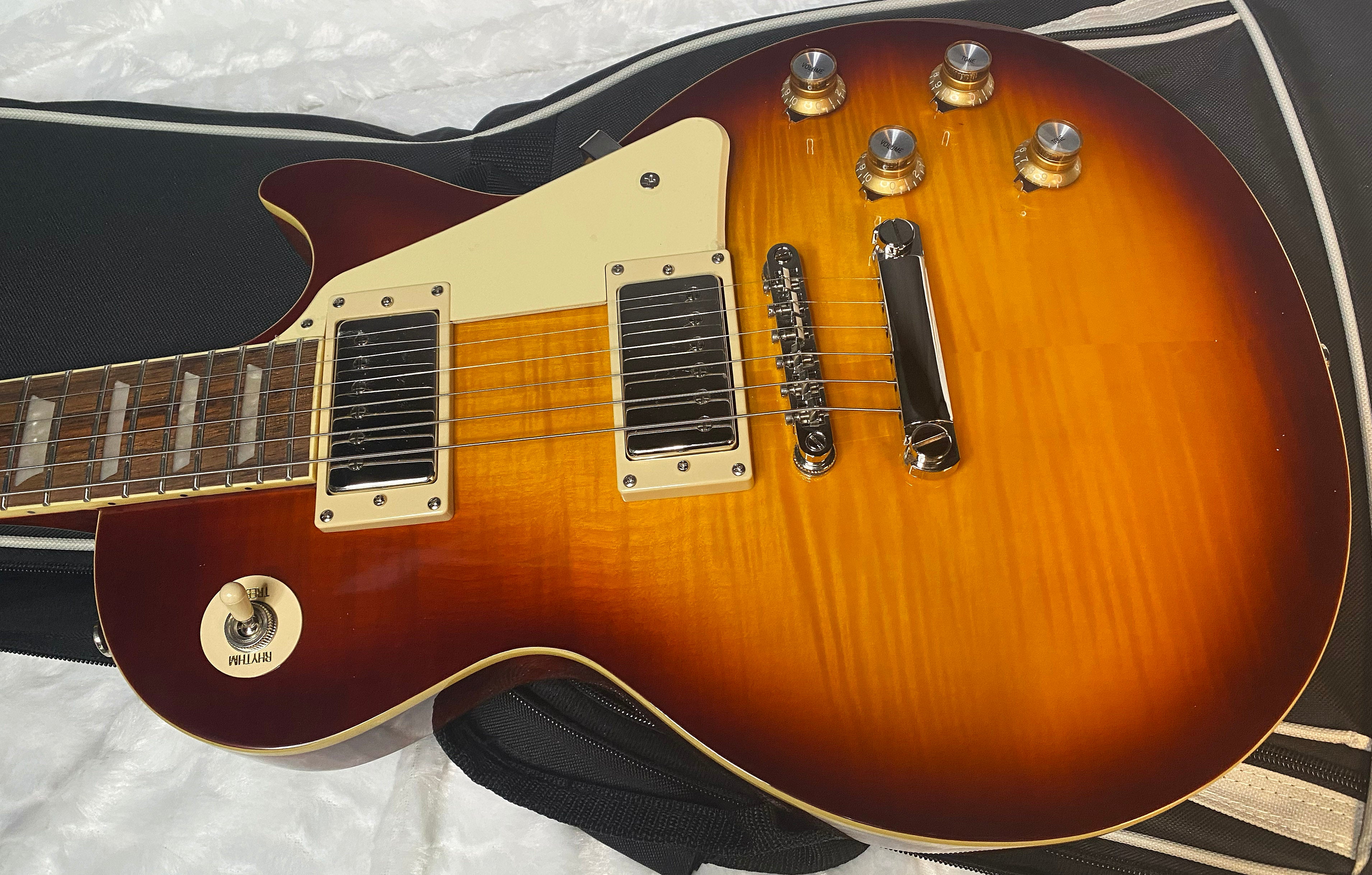 NEW ! Epiphone Les Paul Standard '60s Figured Top Electric Guitar - Iced Tea Burst - Gig Bag - Authorized Dealer - 8.6lbs - G05085