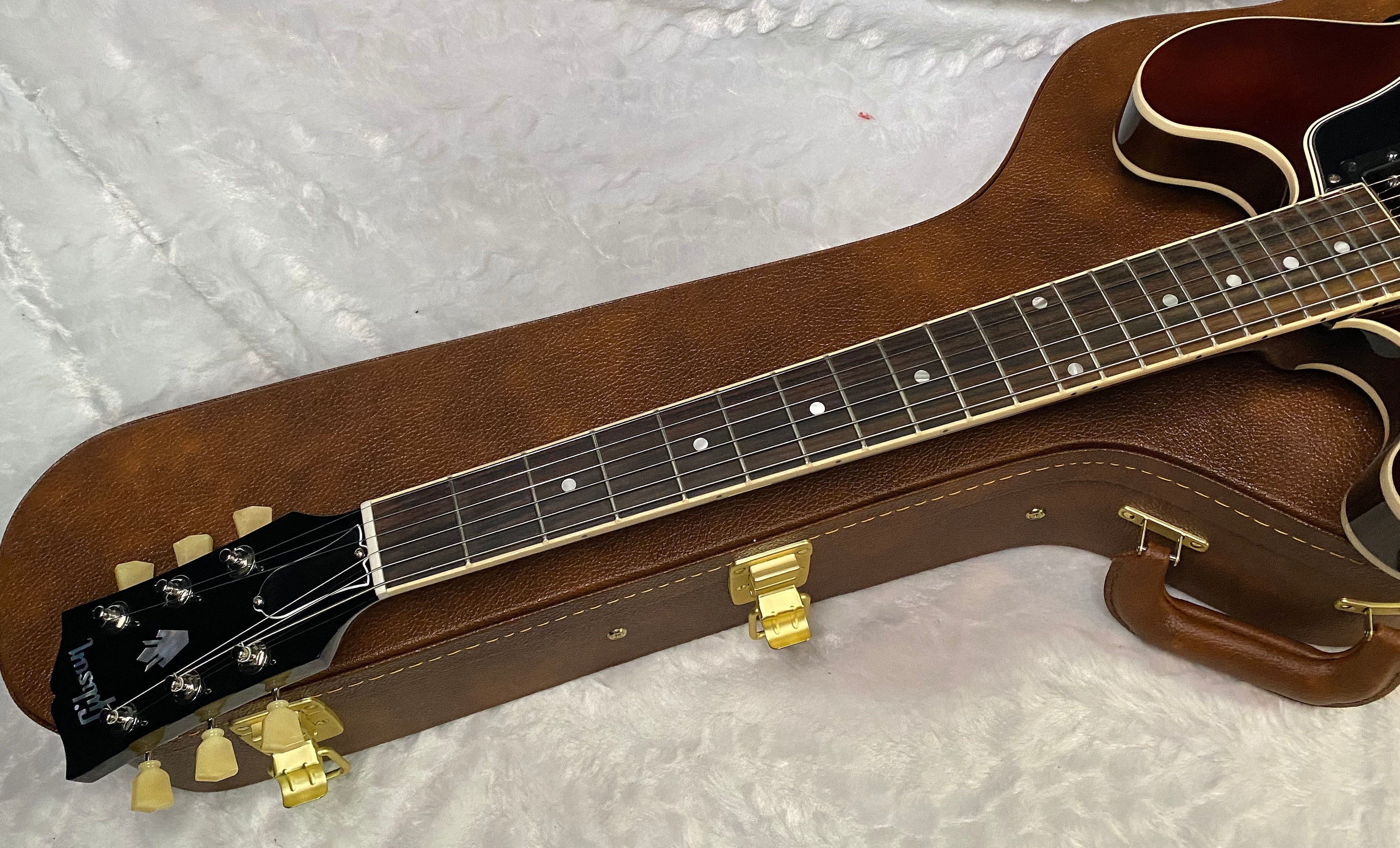 NEW ! Gibson ES-335 50s Semi-Hollowbody Electric Guitar - Vintage Tobacco Burst - Authorized Dealer - 7.8 lbs - G07154