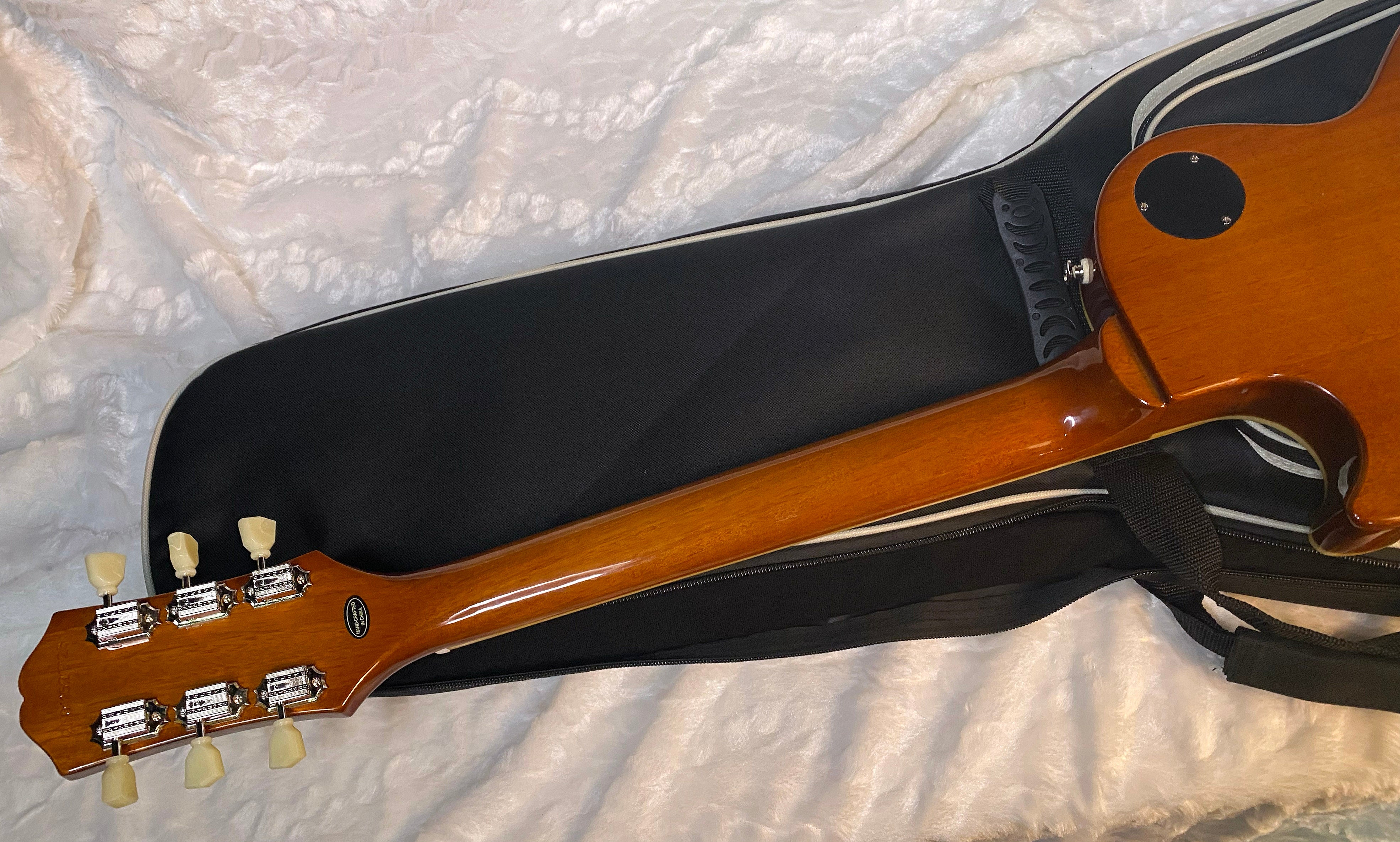 NEW ! Epiphone Les Paul Standard '50s Electric Guitar - Seafoam Green - Authorized Dealer - 8.6lbs - G05079