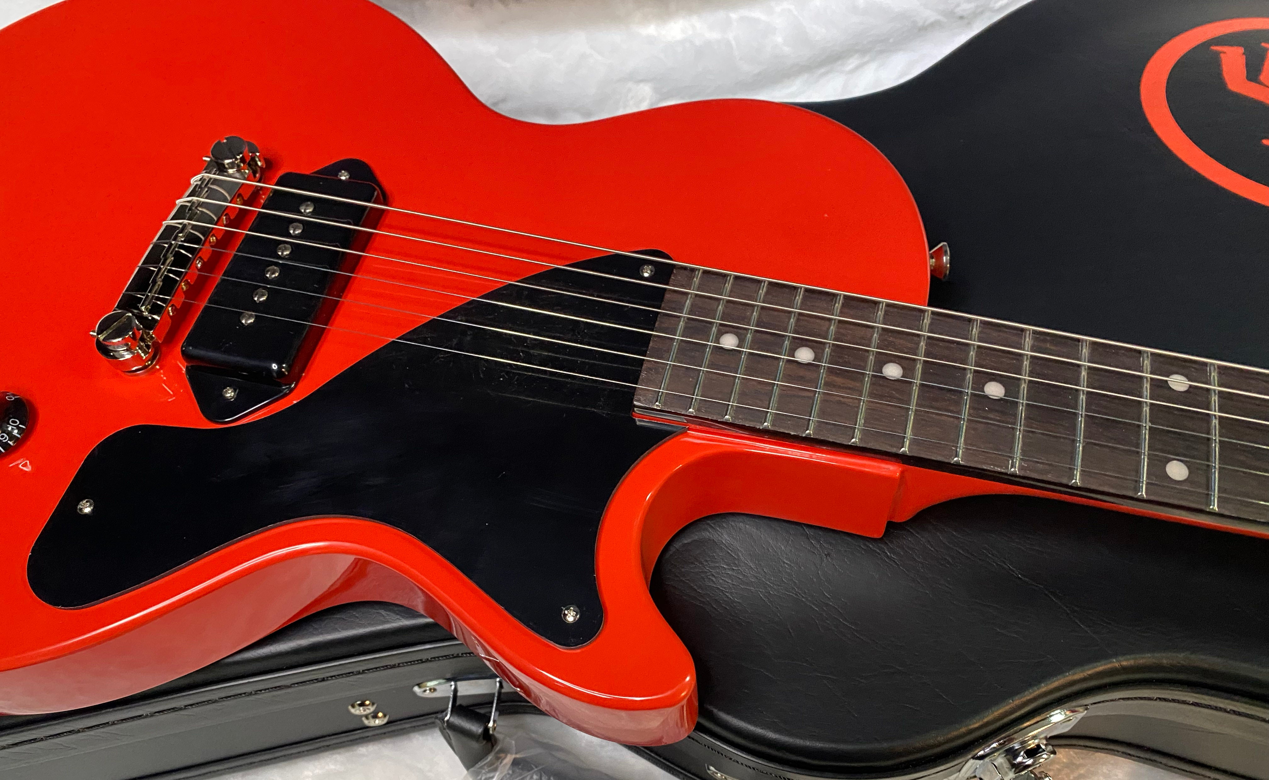 NEW! Epiphone Billie Joe Armstrong Les Paul Junior Electric Guitar- Radiant Red - 7.6lbs - Authorized Dealer - G07152