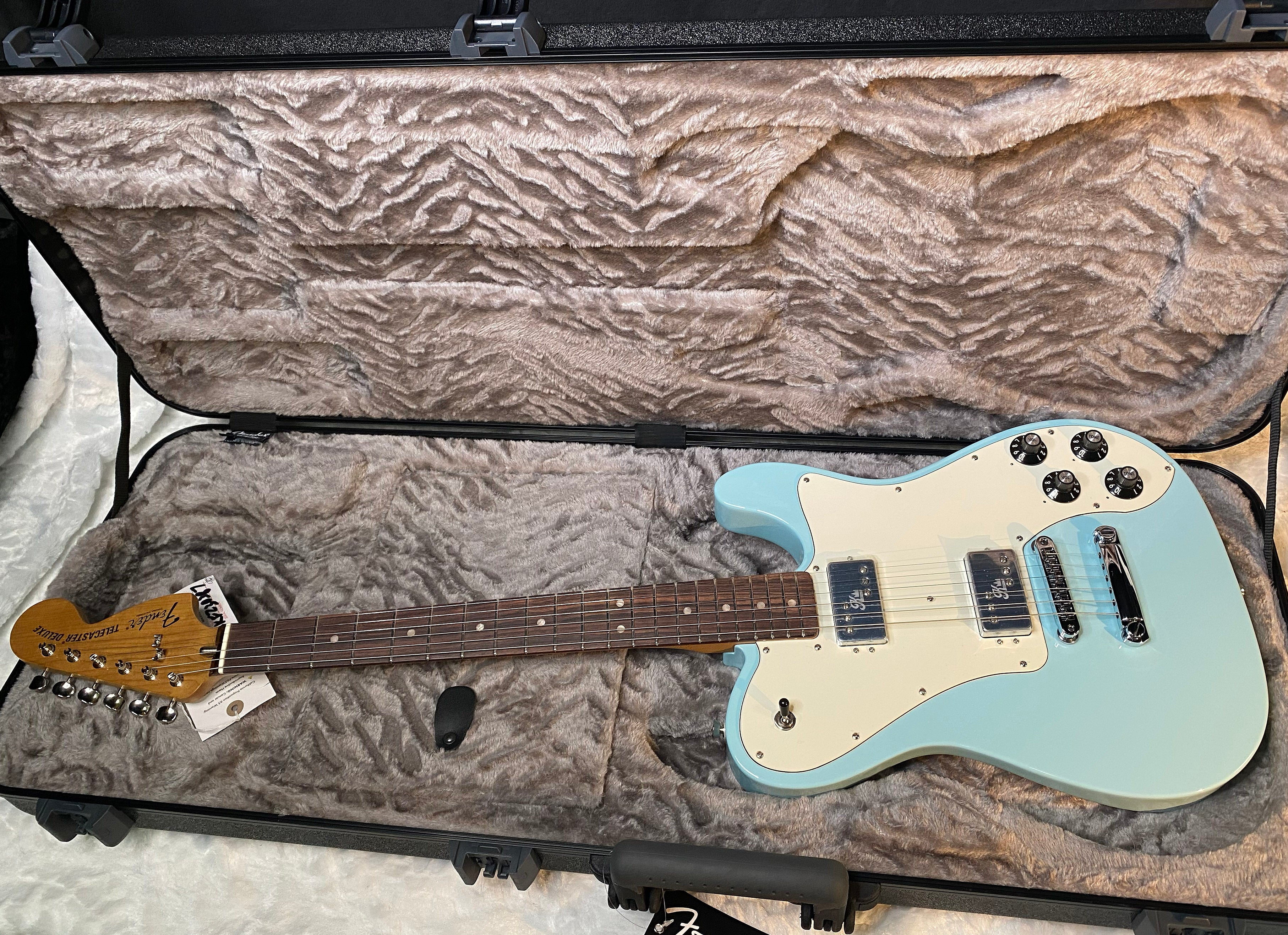 NEW! Fender Kingfish Delta Day Telecaster Deluxe - Daphne Blue - Hardshell Case - Authorized Dealer - 7.6lbs - G06524