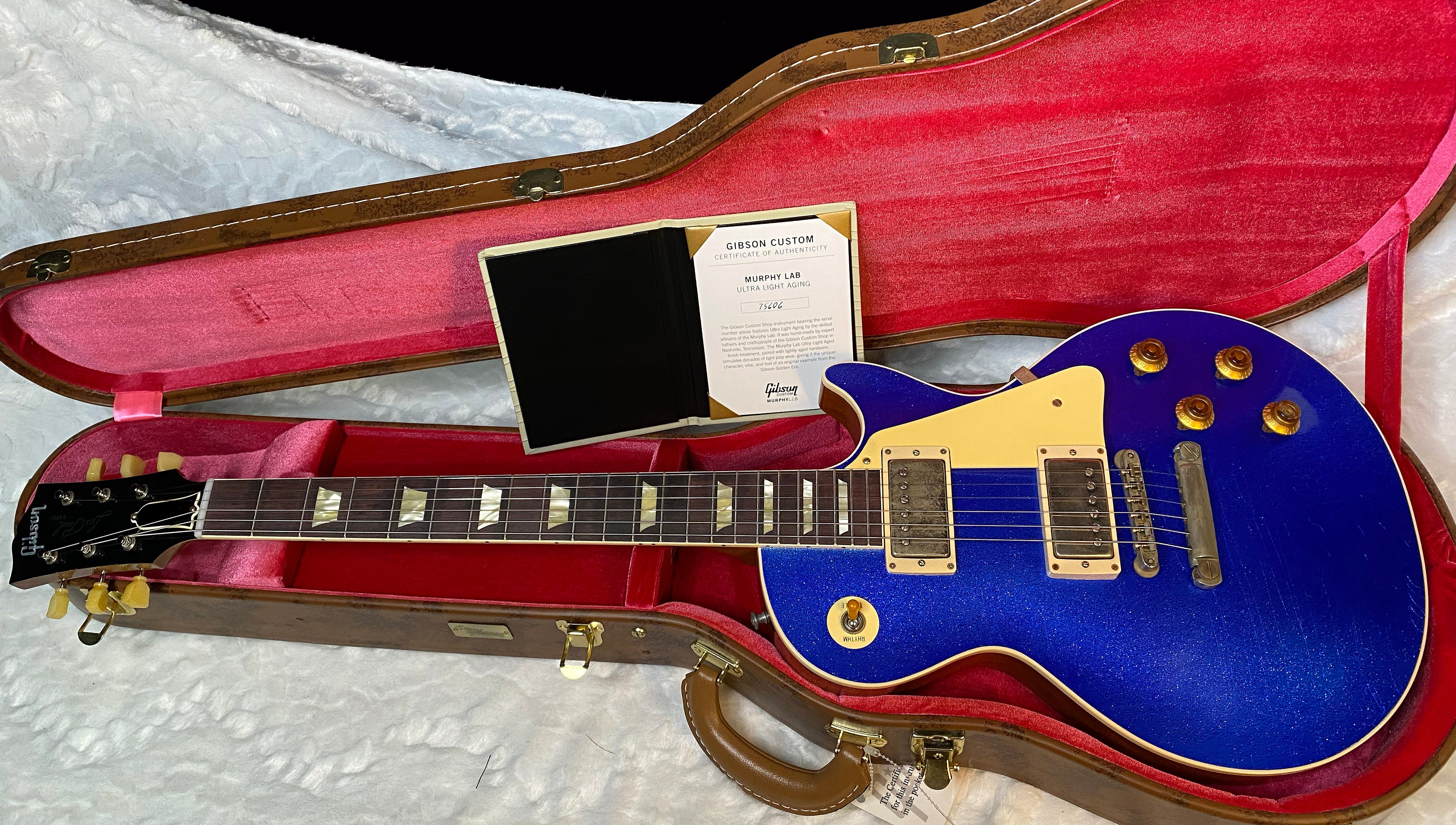 NEW! Gibson Custom Shop Dealer Select Murphy Lab '57 Les Paul Blue Sparkle Ultra Light Aged - Authorized Dealer - 8.6 lbs - G05056