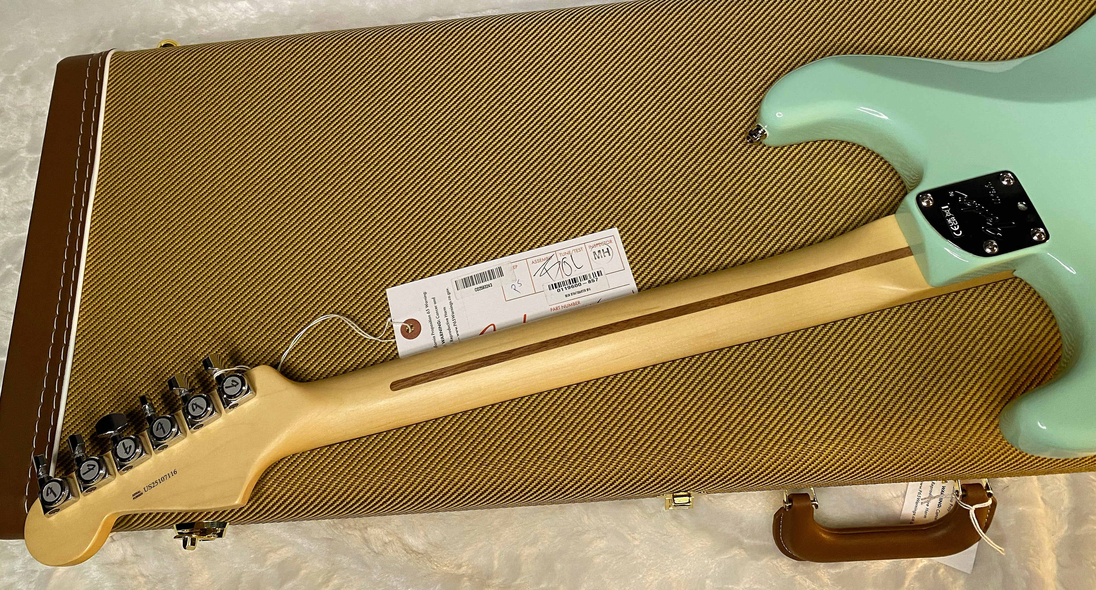 NEW! Fender Jeff Beck Artist Series Stratocaster Surf Green - 8lbs - Authorized Dealer - G06525