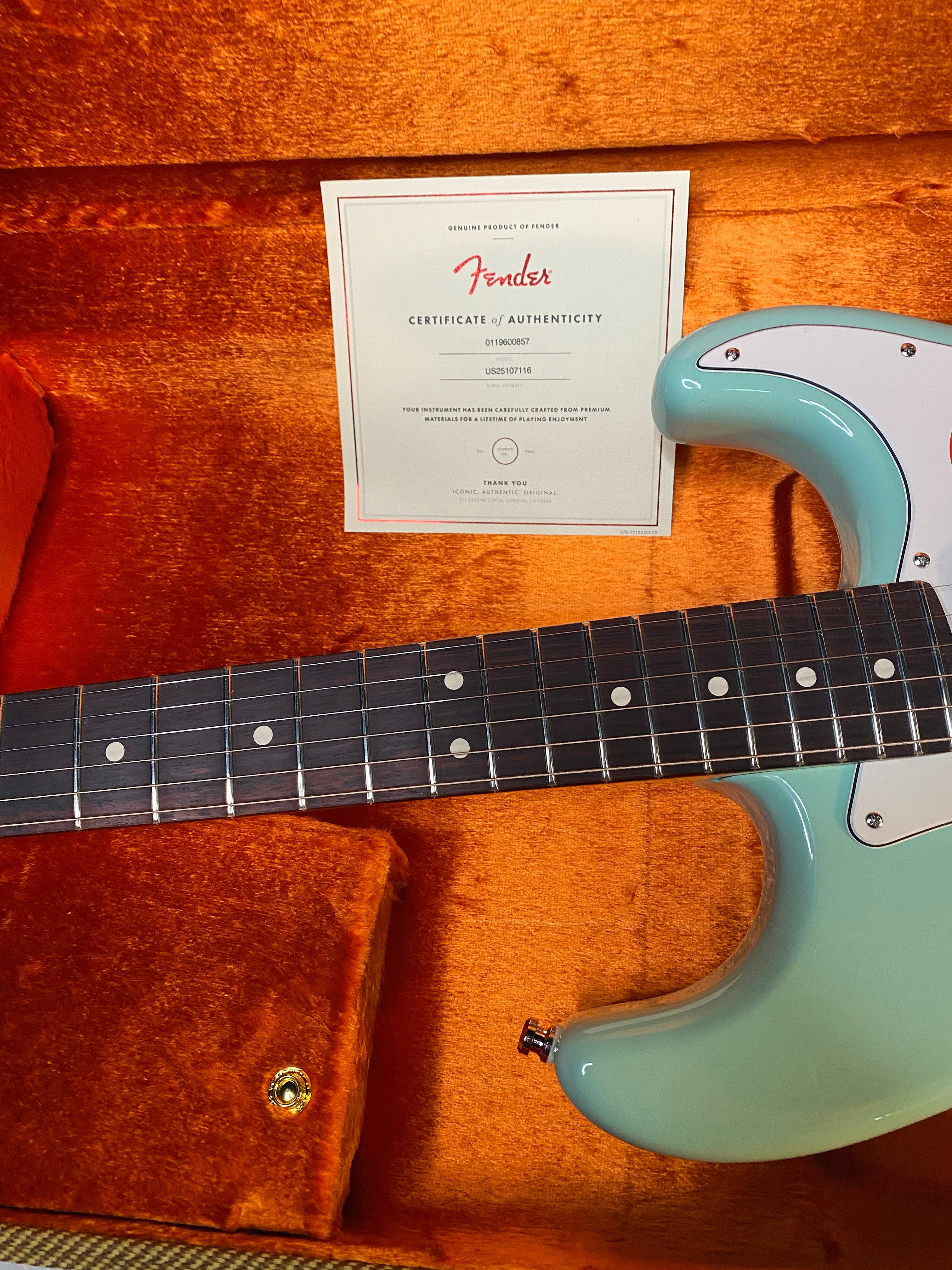NEW! Fender Jeff Beck Artist Series Stratocaster Surf Green - 8lbs - Authorized Dealer - G06525