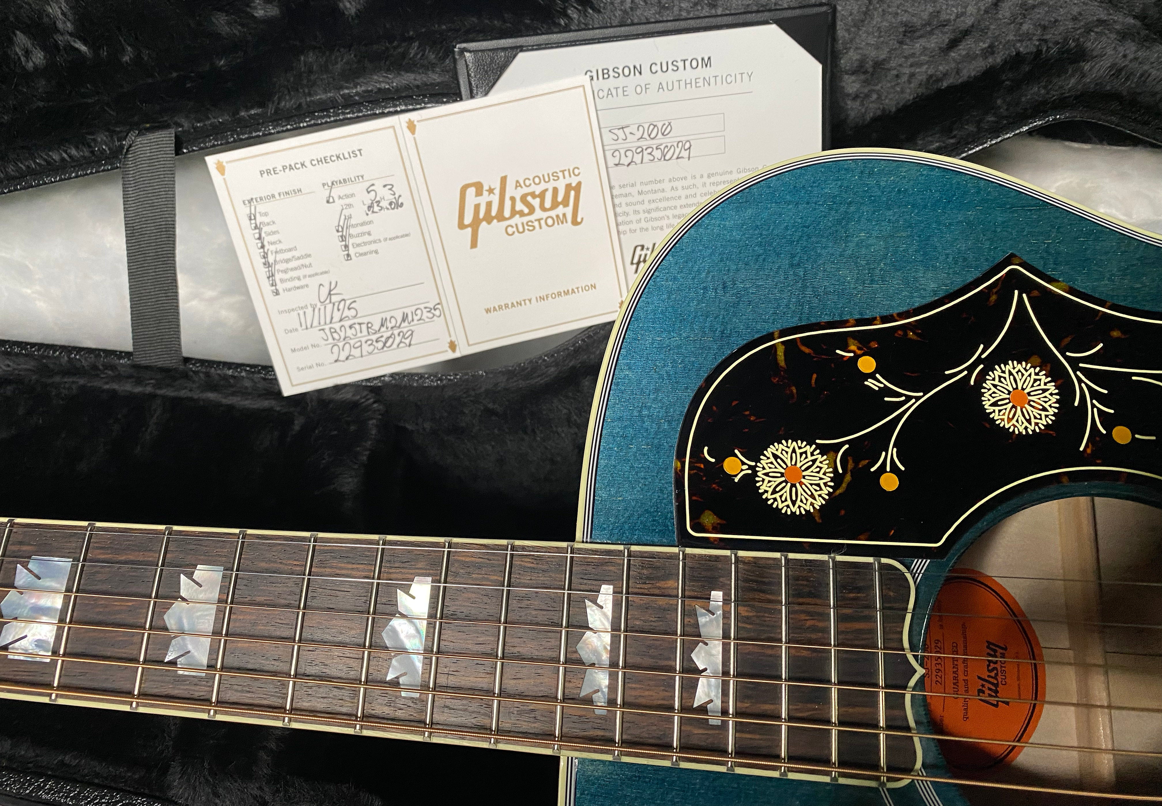 NEW ! Gibson SJ-200 Standard - Custom Shop - Dealer Select - Super RARE - Blue Top - Authorized Dealer - AAAAA Flamed Natural Maple Back & Sides - G07206