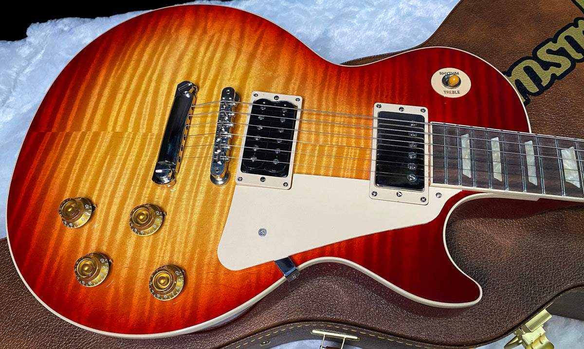 NEW ! Gibson Les Paul Standard '50s - KILLER AAA Flame - Factory Sunburst (custom shop finish) - Bizarre Guitar Limited Edition - .9.3 lbs - Authorized Dealer - G07970