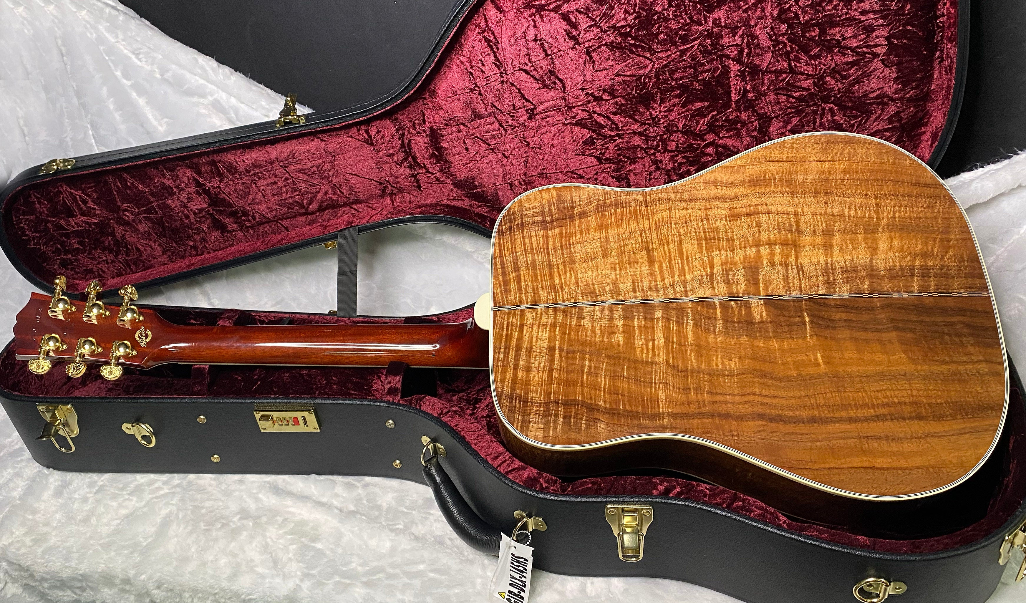 NEW! Gibson Hummingbird Custom Koa - Dealer Select - Autumnburst - Authorized Dealer - Custom Shop - 4.85 lbs - G07194