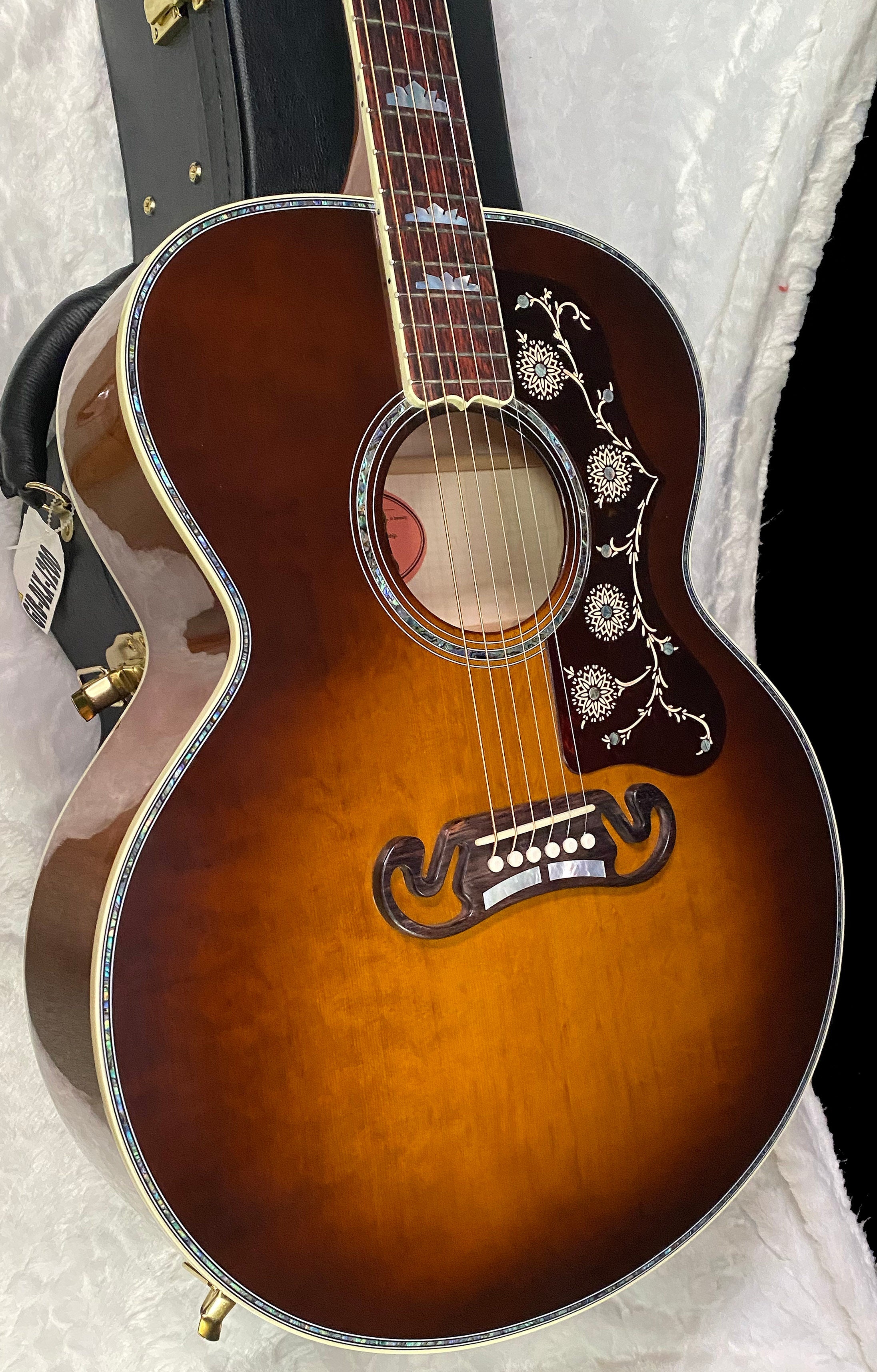 NEW ! Gibson Acoustic SJ-200 Custom Shop Anniversary Limited Edition Acoustic-electric Guitar - Cremona Burst - 4.85lbs - Authorized Dealer - G07193