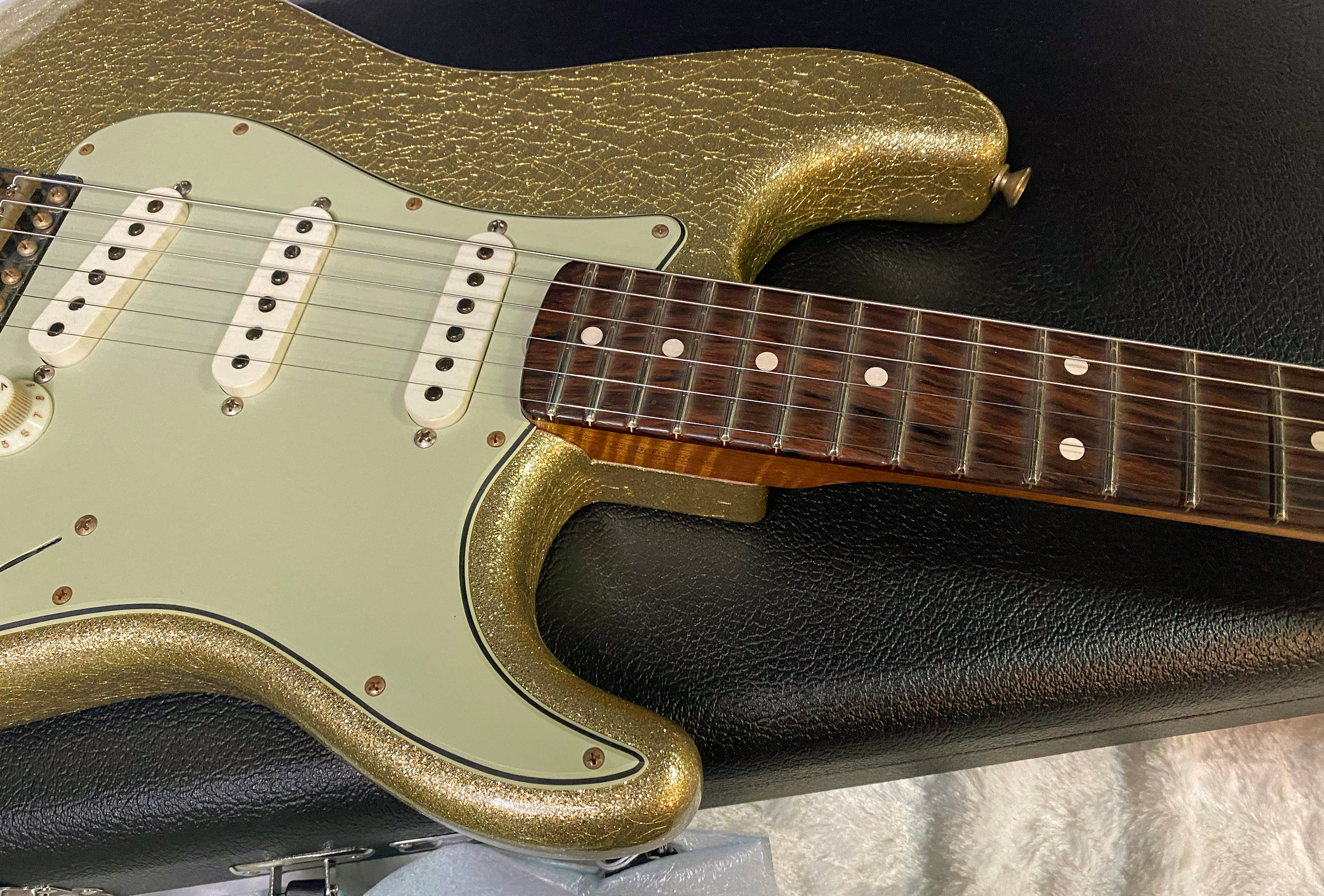 NEW! Fender 59 Stratocaster Custom Shop Relic Masterbuilt Dennis Galuska Brazilian Fretboard - Gold Sparkle - 7.5lbs - Authorized Dealer - G03177