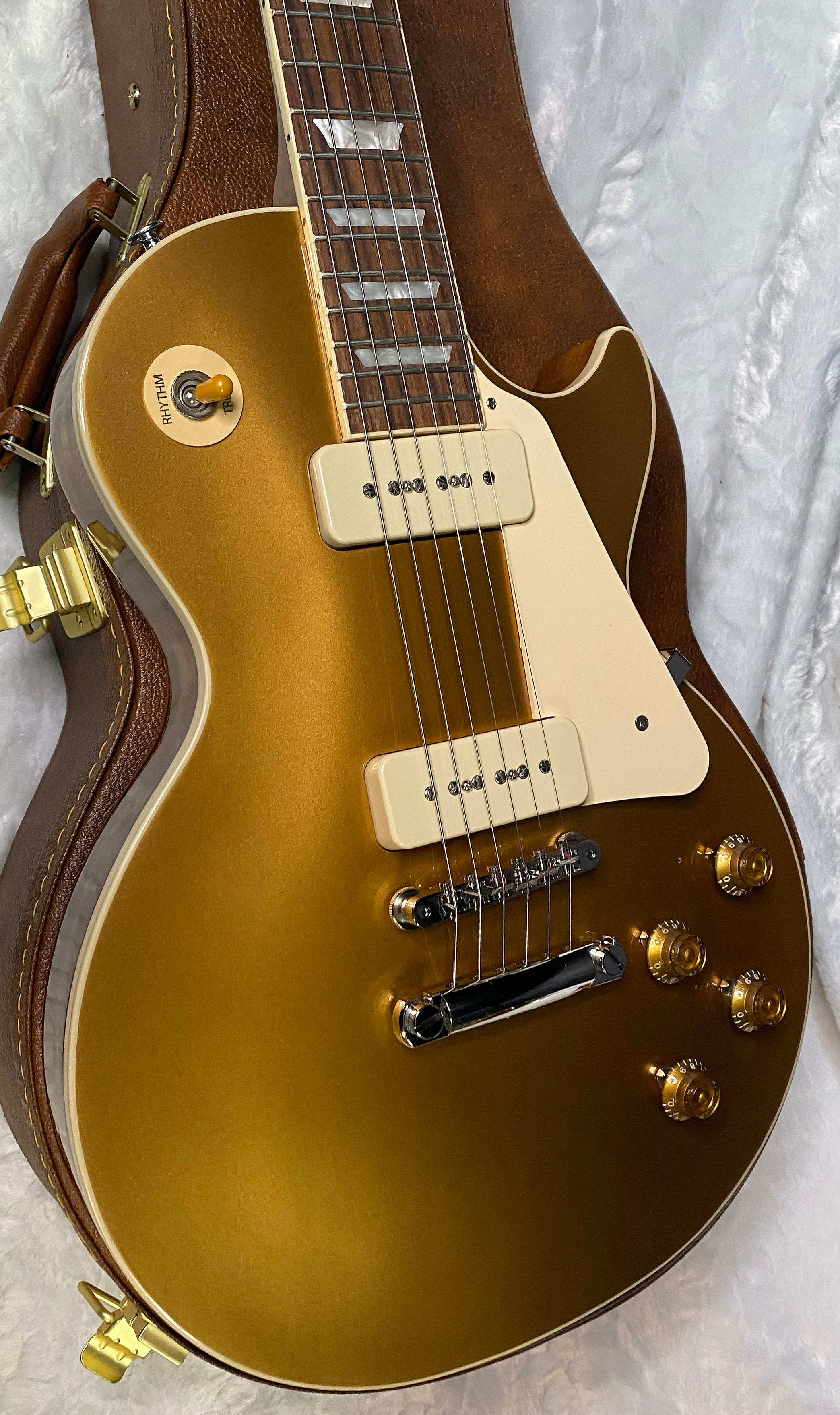 NEW! Gibson Les Paul Standard '50s P-90 - Gold Top - Authorized Dealer - 10.1 lbs - G07207