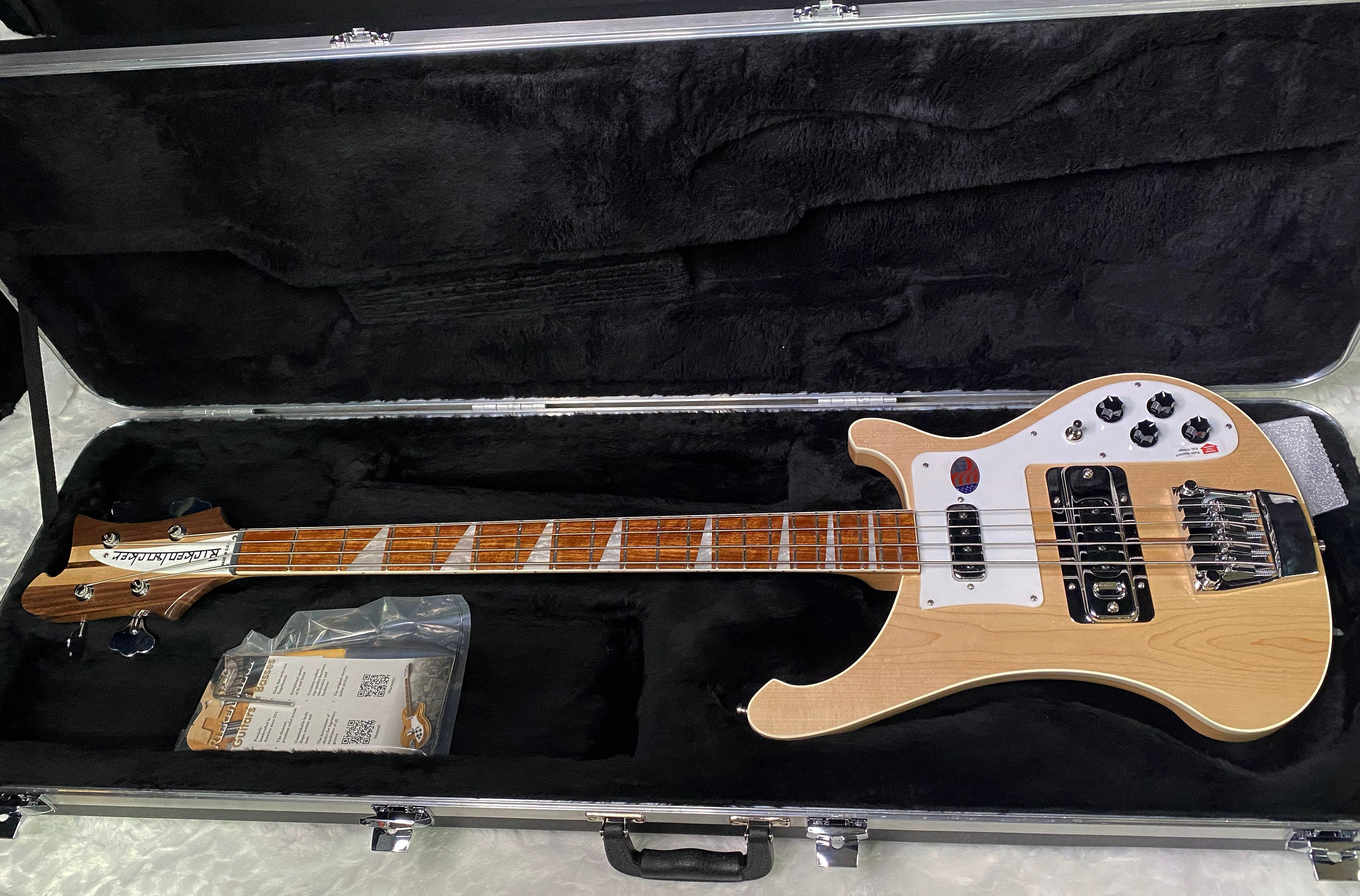 NEW! Rickenbacker 4003 Mapleglo Maple Glo MG - 4-String Bass - Authorized Dealer - 9.45 lbs - G06591