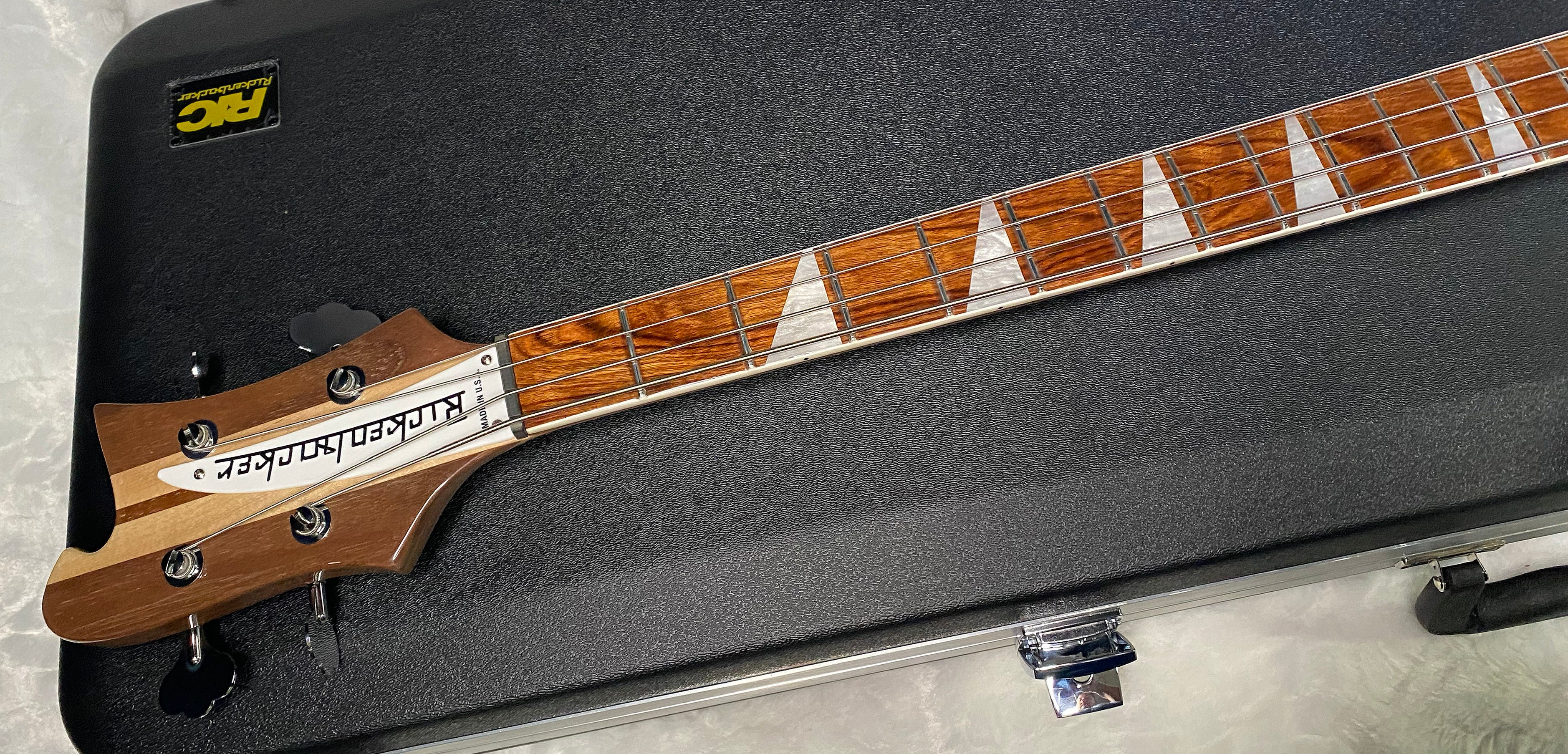 NEW! Rickenbacker 4003 Mapleglo Maple Glo MG - 4-String Bass - Authorized Dealer - 9.5 lbs - G06590
