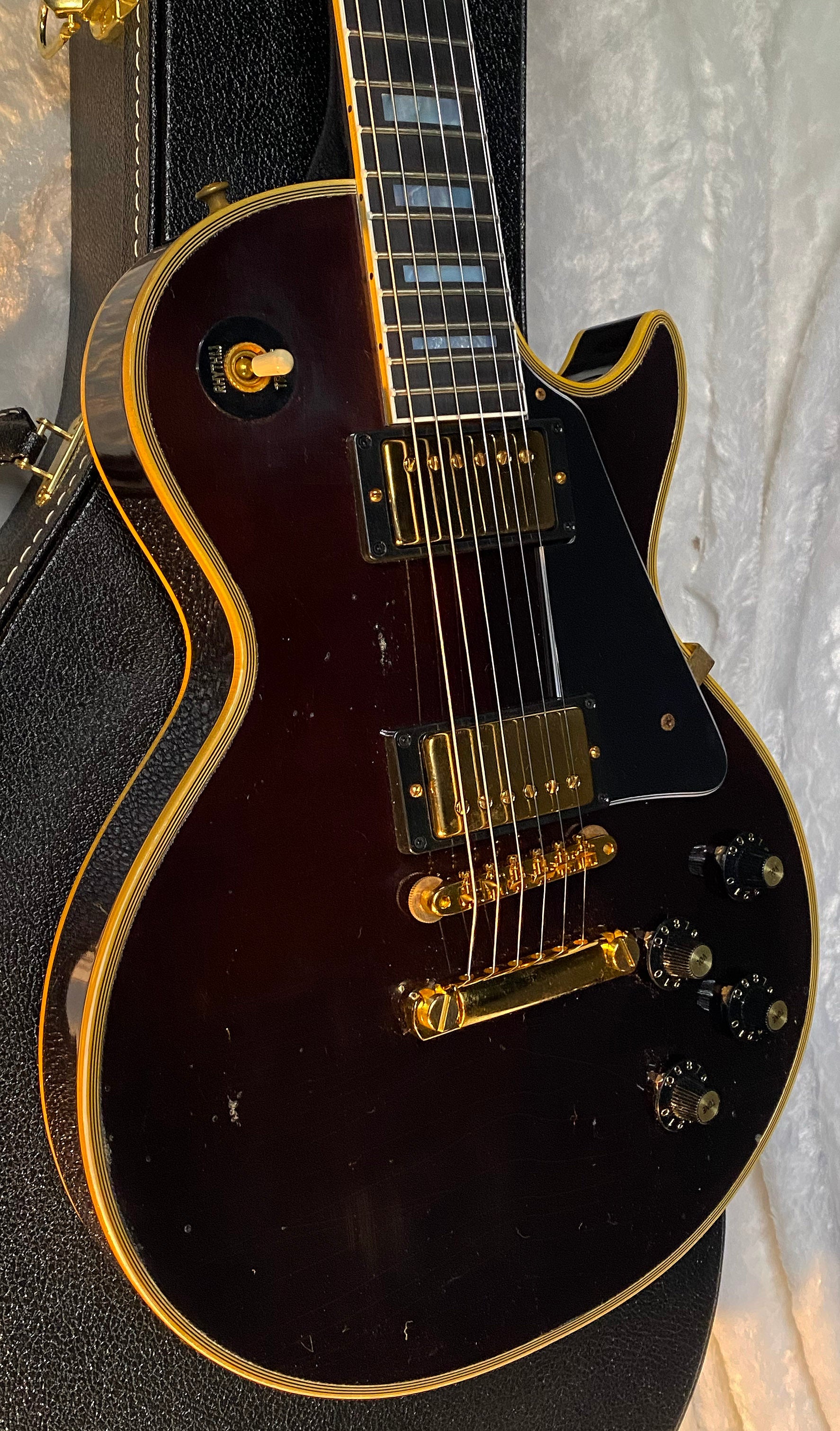 NEW! Gibson Custom Shop Murphy Lab '68 Les Paul Custom Reissue - Light Aged Walnut Finish - Authorized Dealer - Only 9.2 lbs - G06604