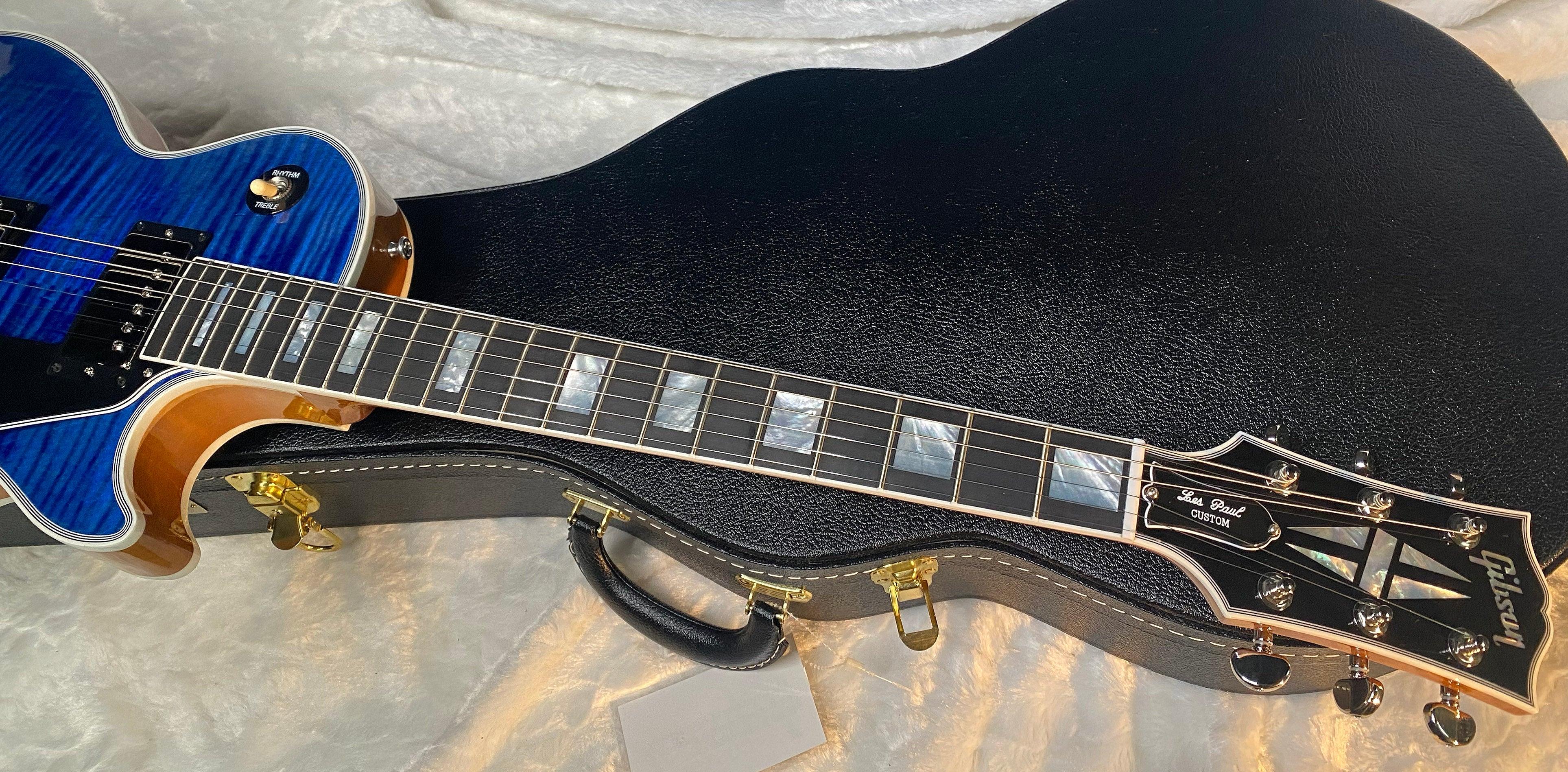 NEW! Gibson Dealer Select Custom Shop Les Paul Custom AAA Figured Flame Top - Transparent Blue / Natural Back - Authorized Dealer - WOW! 8.9 lbs - G06607