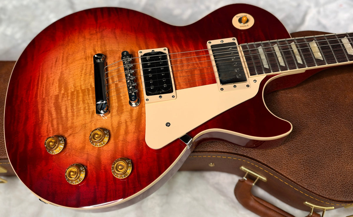NEW ! Gibson Les Paul Standard '50s - AAA Flame - Factory Sunburst (custom shop finish) - Bizarre Guitar Limited Edition - 9.1 lbs - Authorized Dealer - G07943