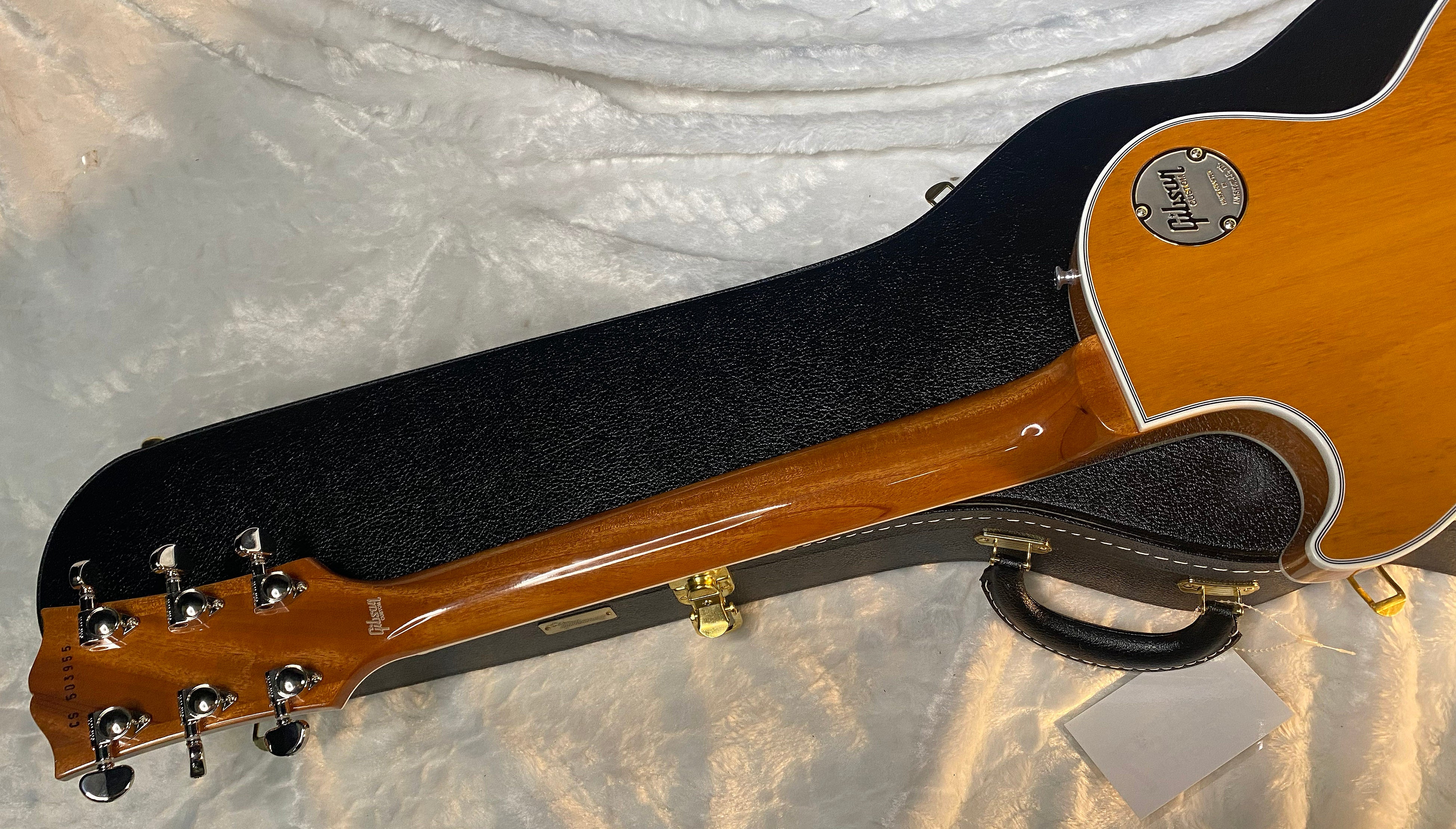 NEW! Gibson Dealer Select Custom Shop Les Paul Custom AAA Figured Flame Top - Transparent Blue / Natural Back - Authorized Dealer - WOW! 8.9 lbs - G06607