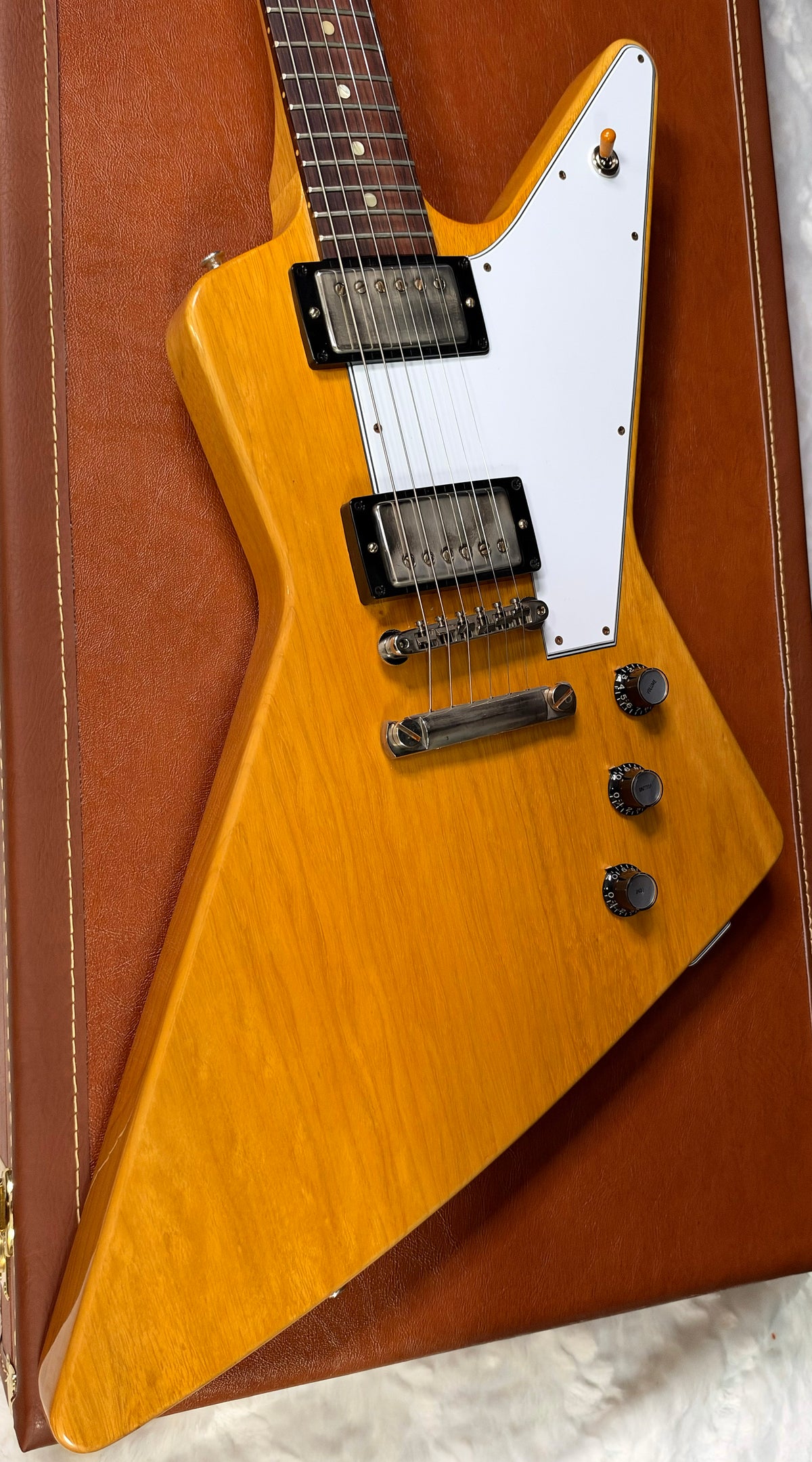 NEW! Gibson Custom 1958 Korina Explorer Reissue Electric Guitar - VOS - Only 8.1 lbs - Authorized Dealer - G07978