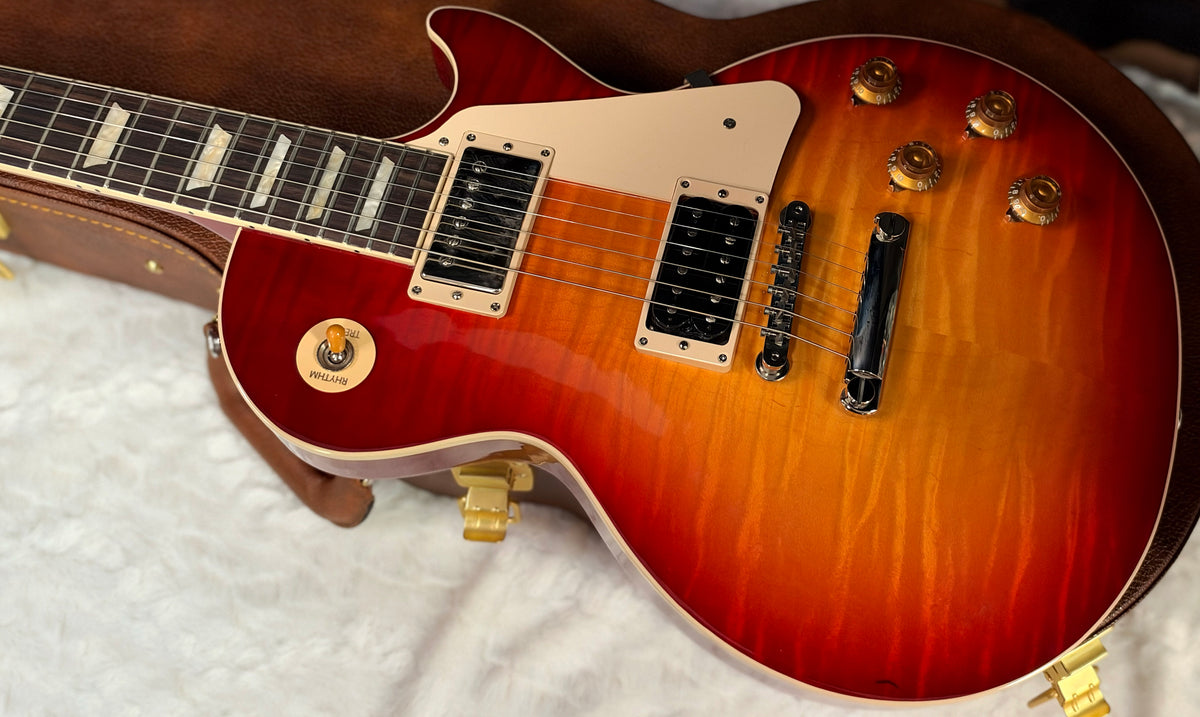 NEW ! Gibson Les Paul Standard '50s - AAA Flame - Factory Sunburst (custom shop finish) - Bizarre Guitar Limited Edition - 9 lbs - Authorized Dealer - G07933