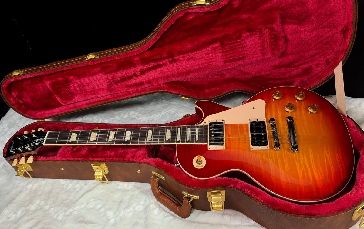 NEW ! Gibson Les Paul Standard '50s - AAA Flame - Factory Sunburst (custom shop finish) - Bizarre Guitar Limited Edition - 9 lbs - Authorized Dealer - G07933