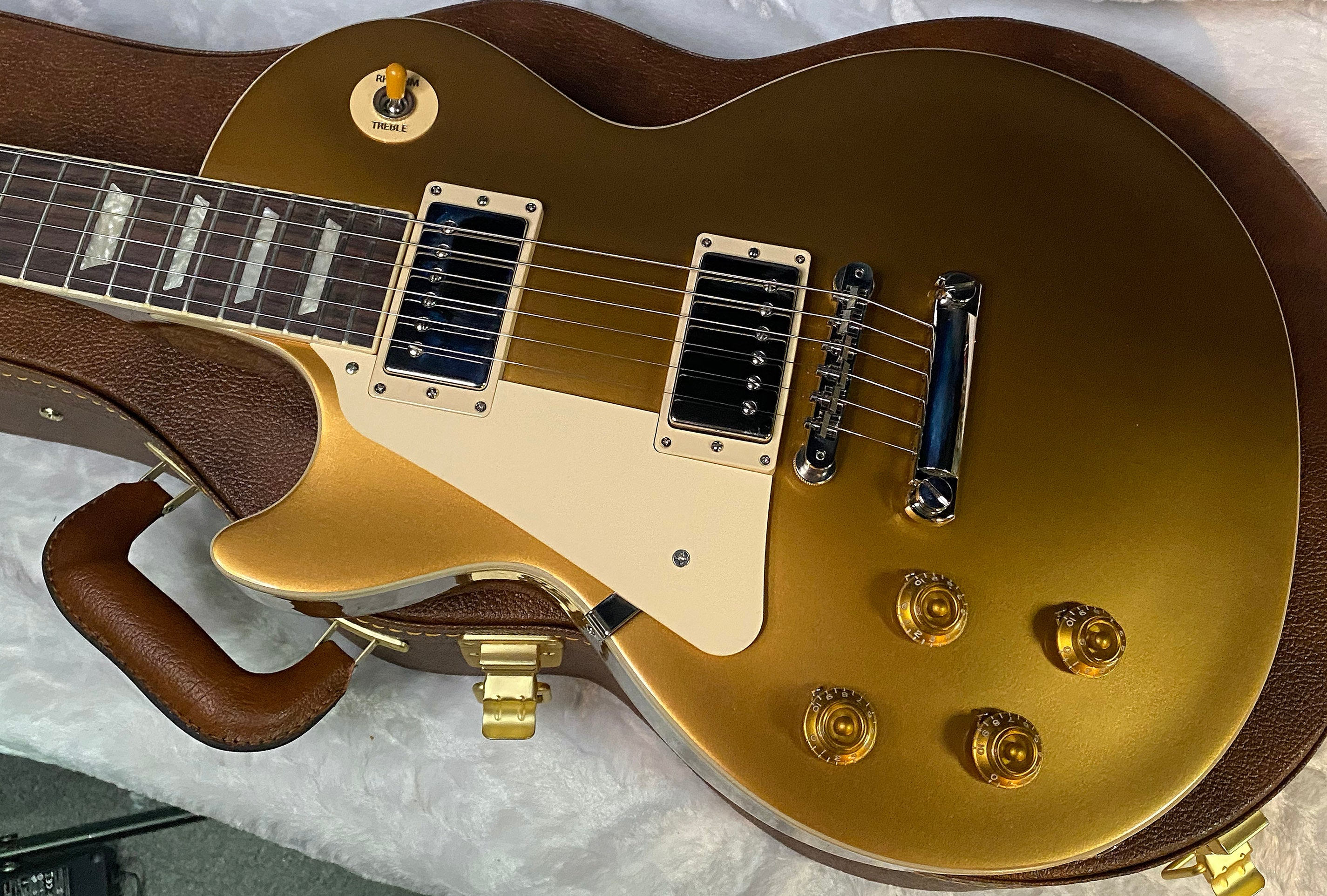 NEW ! Gibson Les Paul 50's Standard Gold Top - Left Handed - Authorized Dealer - Only 9.2 lbs - G07175