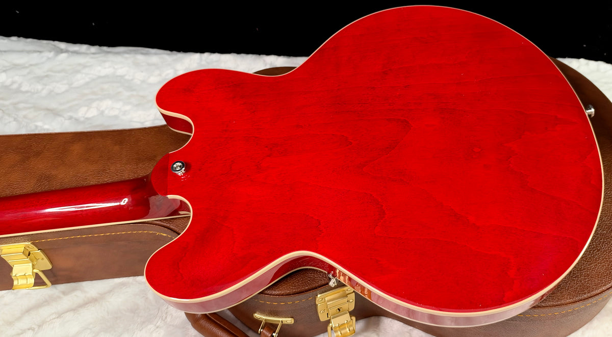 NEW ! Gibson ES-330 Hollowbody Electric Guitar - Sixties Cherry - Authorized Dealer - Only 6.4 lbs! G07989