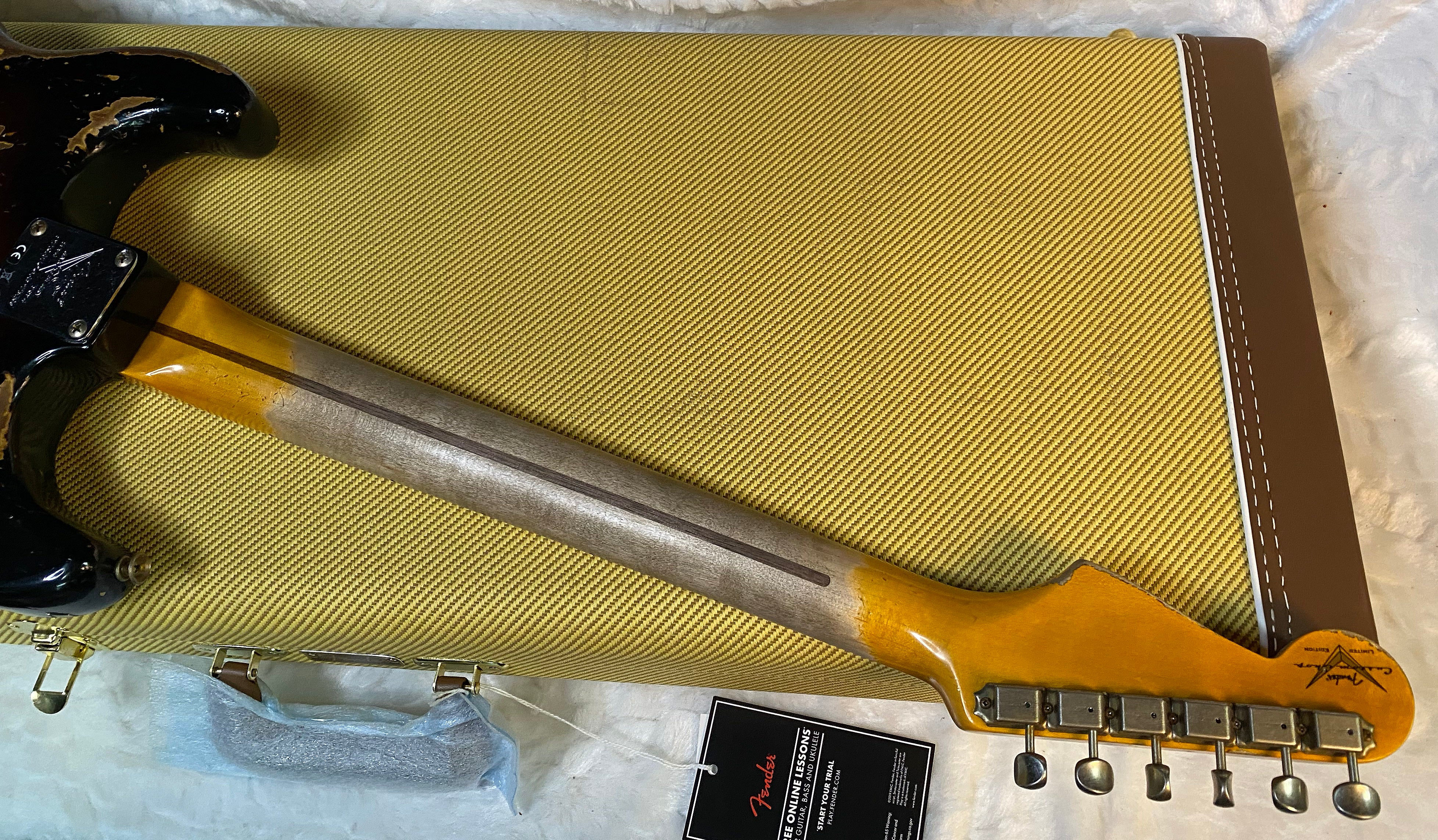 NEW Fender Limited Edition 70th Anniversary 1954 Stratocaster - Super Heavy Relic - Wide-Fade 2-Color Sunburst - Authorized Dealer - 7lbs - G05121