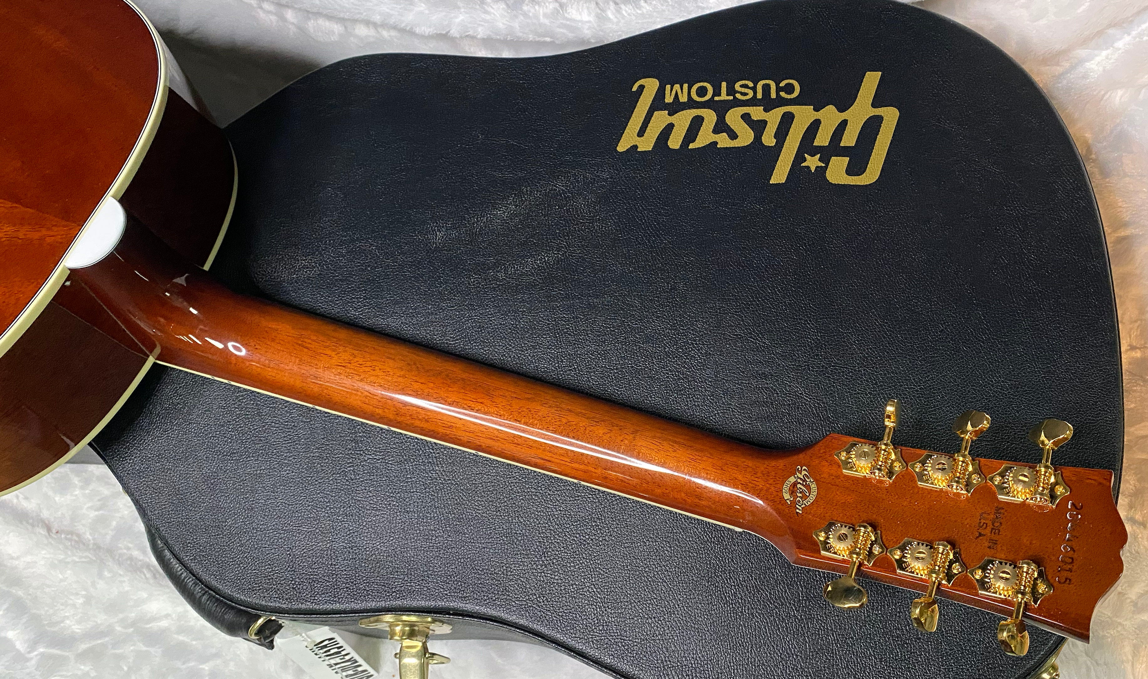 NEW! Gibson Acoustic J-45 Anniversary Limited Edition Acoustic-Electric Guitar - Custom Shop - Cremona Burst - 4.35lbs - Authorized Dealer - G07199