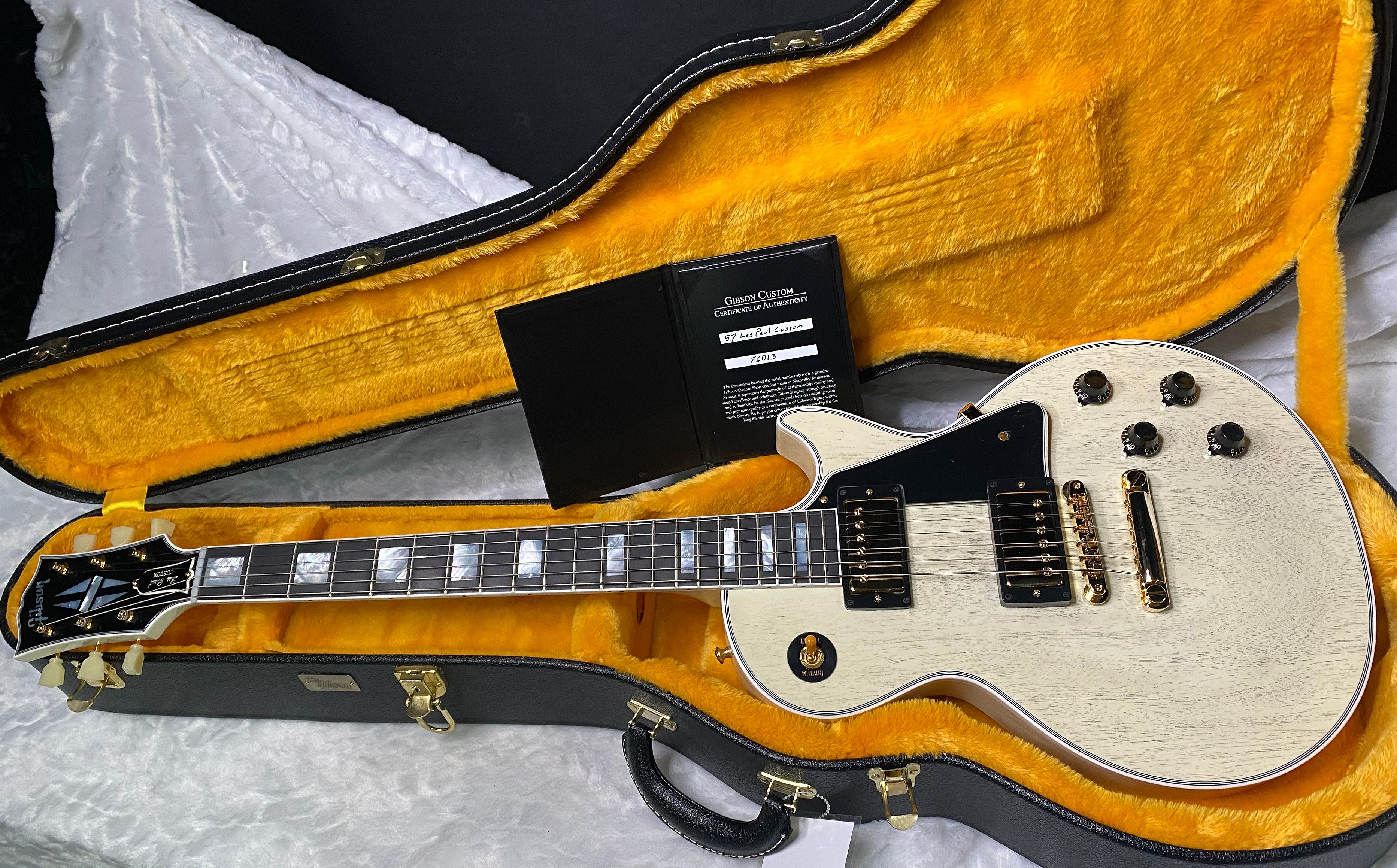 NEW! Gibson Les Paul Custom 1957 Reissue VOS - Custom Ordered in TV White - Custom Shop - ONLY 8.8 lbs - Authorized Dealer - G06610