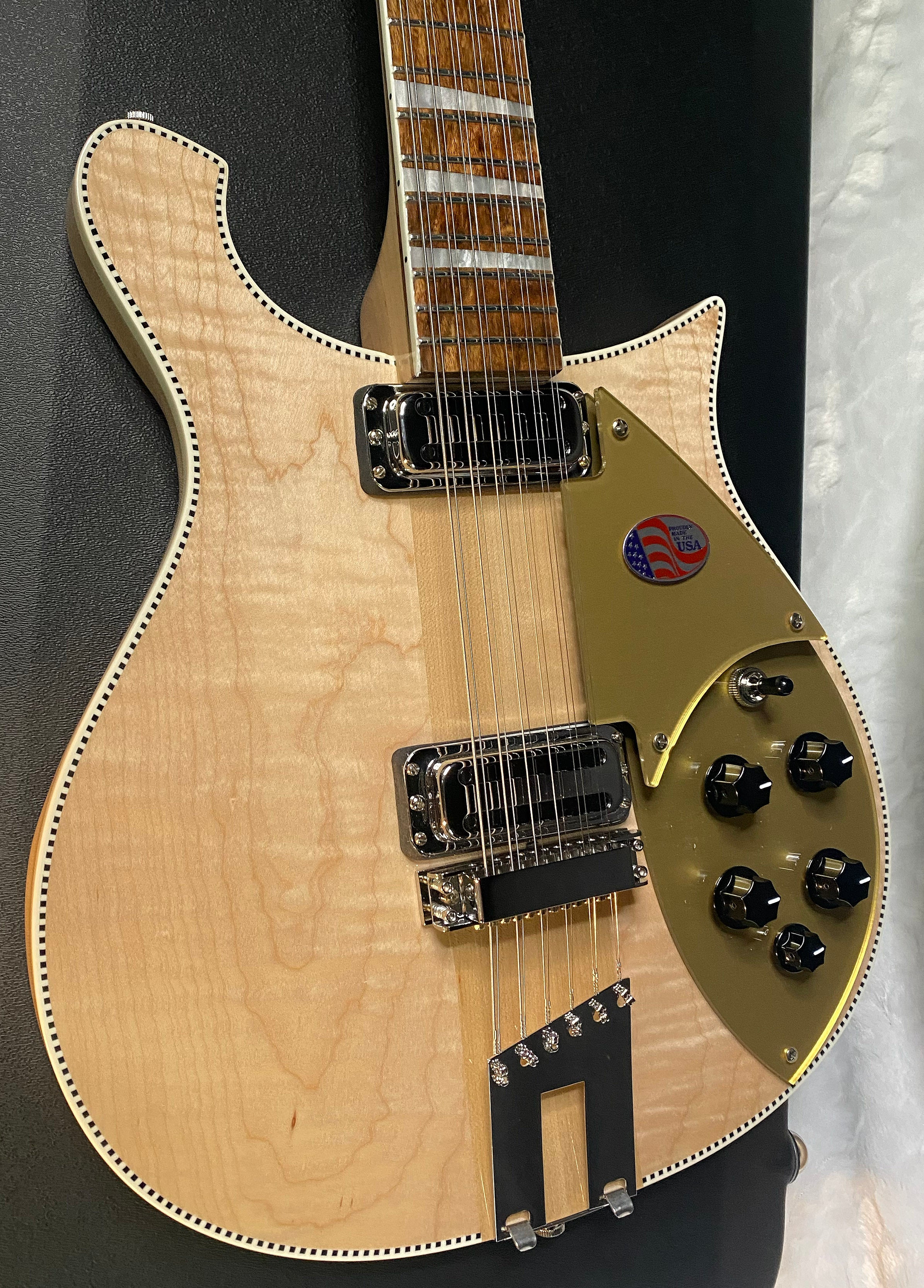 NEW! Rickenbacker 660/12 Maple Glo MG 7.35 lbs - Authorized Dealer - In Stock Ready to Ship- G06620