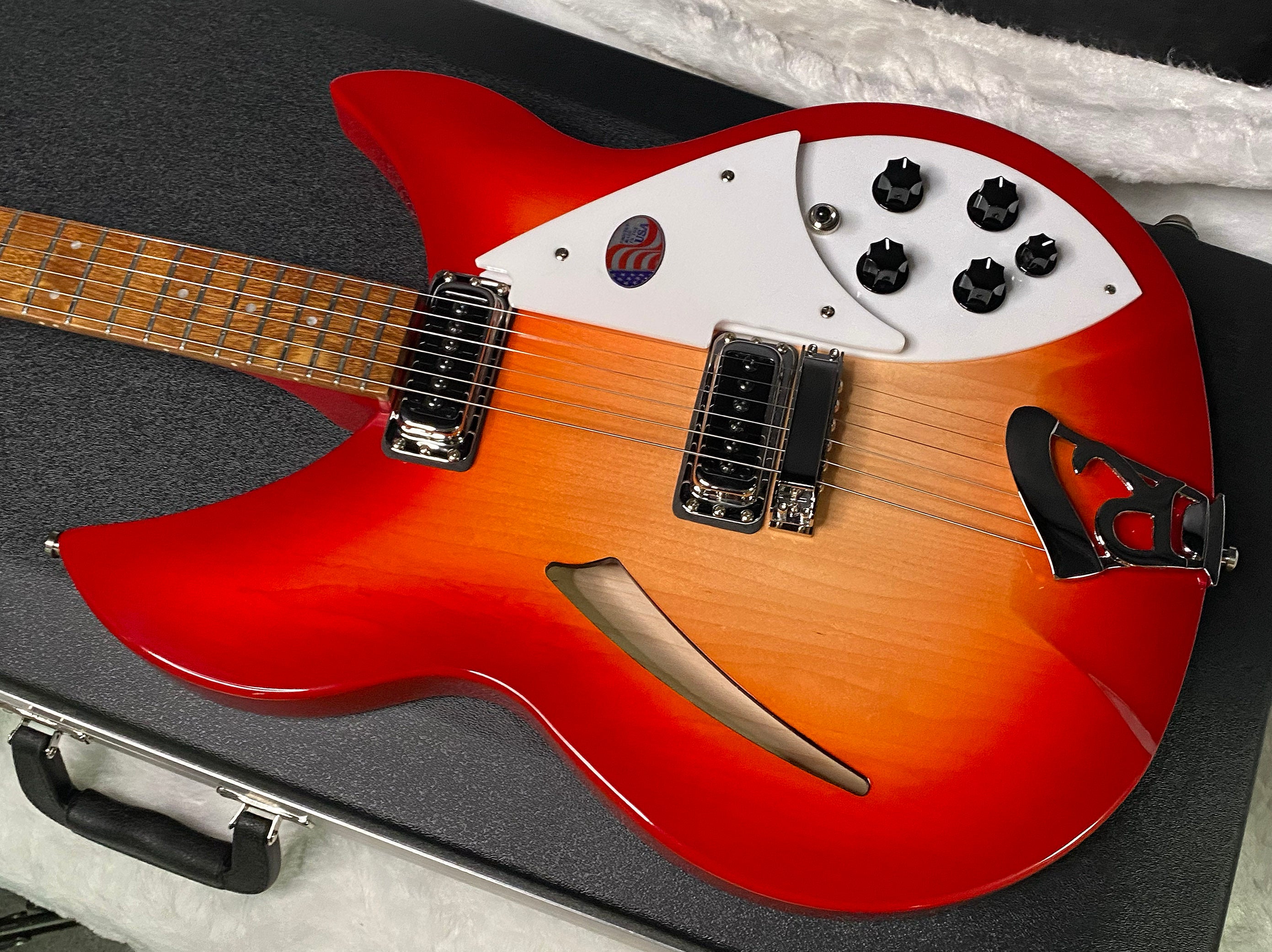 NEW! Rickenbacker 330 Fire Glo FG Fireglo - Semi Hollow Electric Guitar - Authorized Dealer - 7.8 lbs - G07209