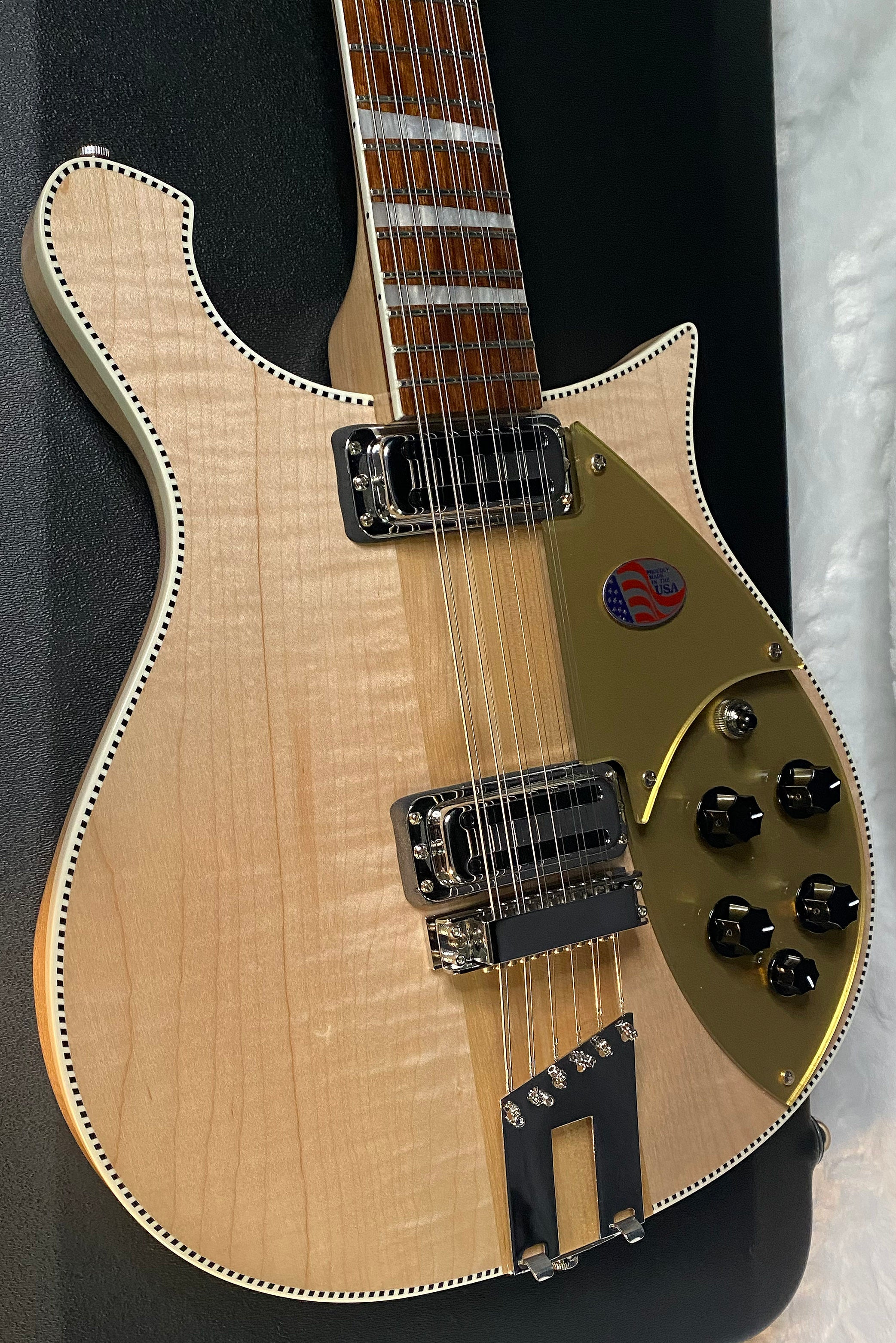 NEW! Rickenbacker 660/12 Maple Glo MG 7.45 lbs - Authorized Dealer - In Stock Ready to Ship- G06621