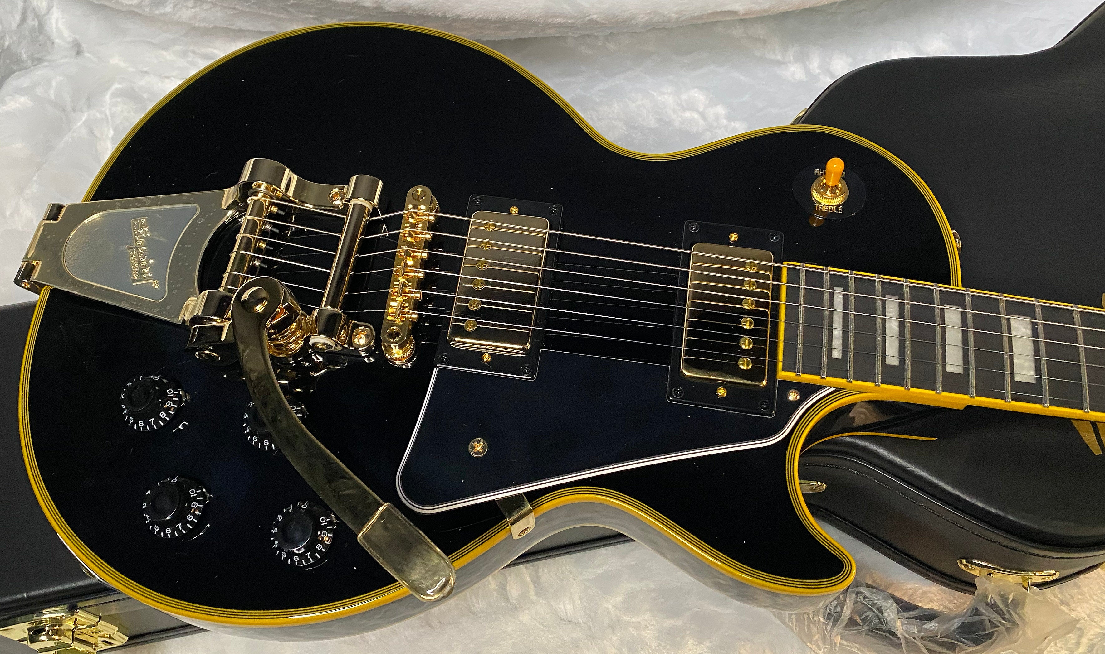 NEW! Epiphone Joe Bonamassa ‘59 Les Paul Custom - Bigsby - Limited Edition - Authorized Dealer