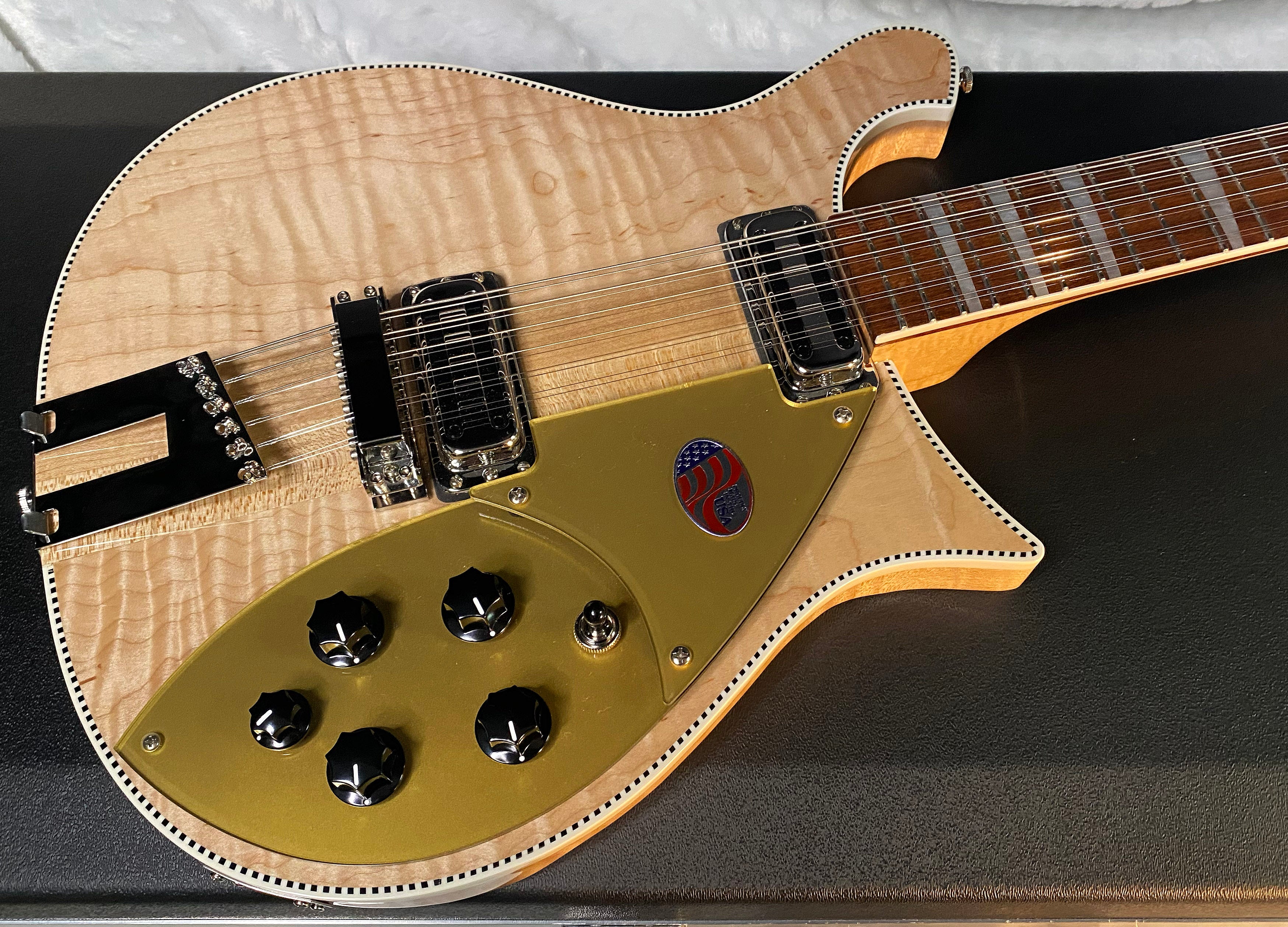 NEW! Rickenbacker 660/12 Maple Glo MG 7.55 lbs - Authorized Dealer - In Stock Ready to Ship- G06622