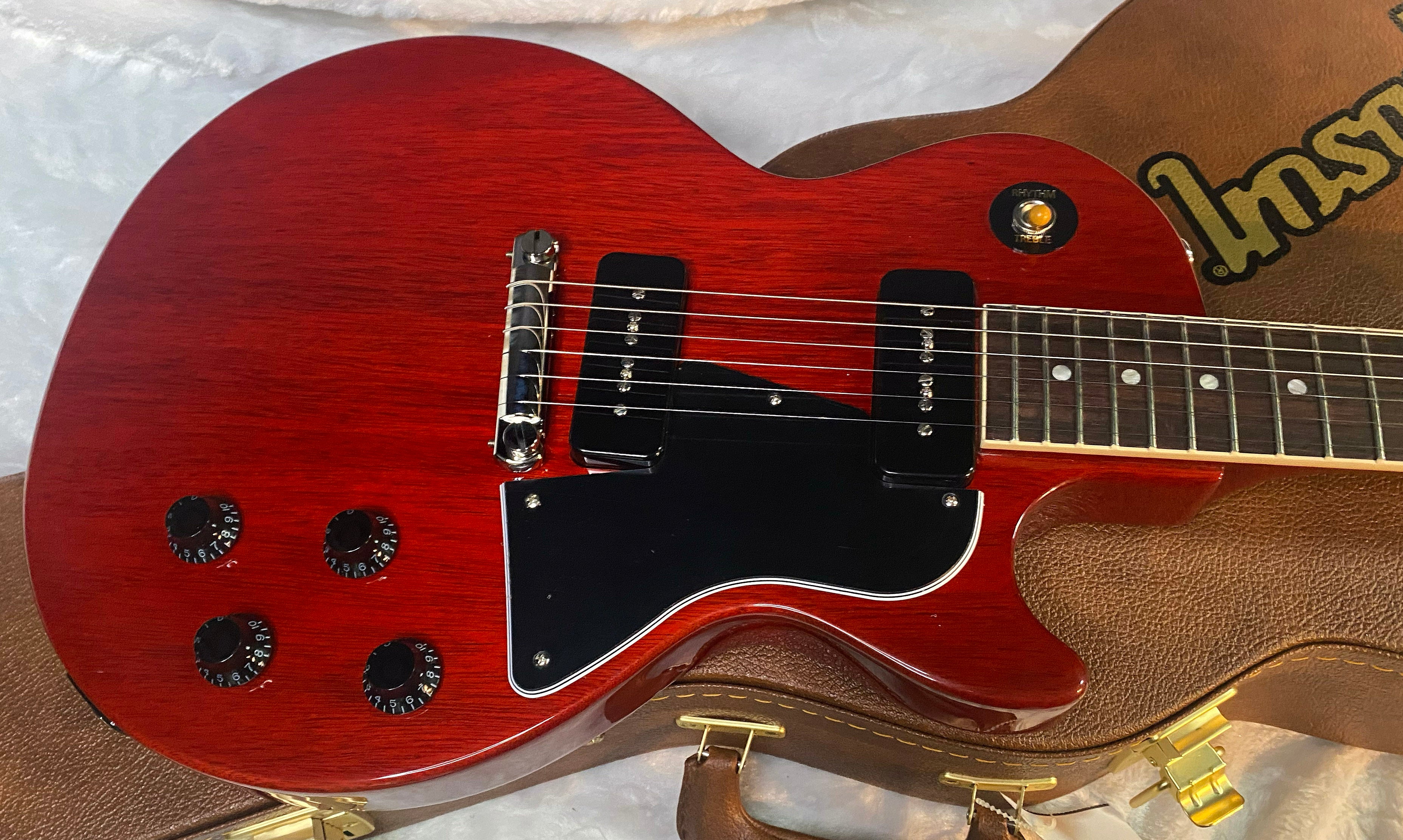 NEW ! Gibson Les Paul Special Vintage Cherry - Only 7.35 lbs! - Authorized Dealer - G07217