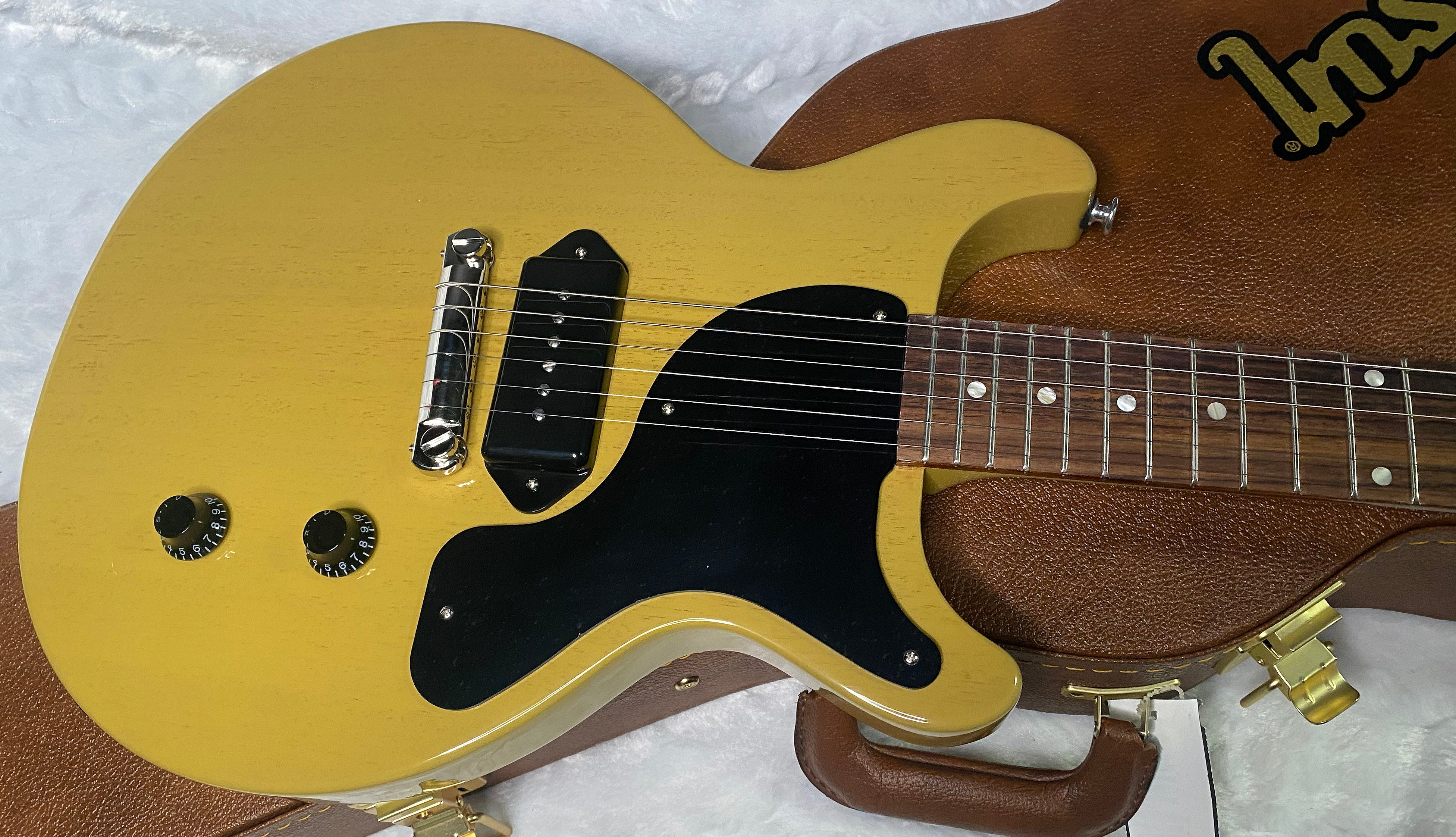 NEW! Gibson Les Paul Junior DC Double Cut - TV Yellow - Authorized Dealer - Only 6.5 lbs - G07219